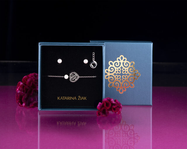 Set – bracelet heart ornament mini 1 – chain + studs pearls