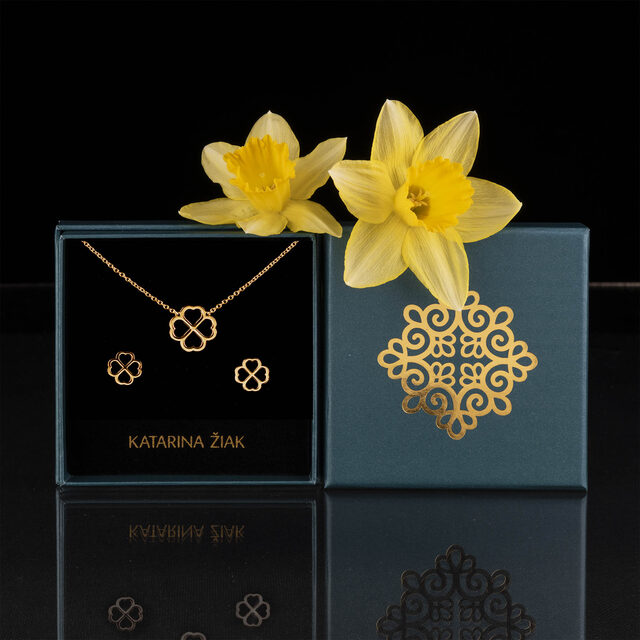 Set quatrefoils 1