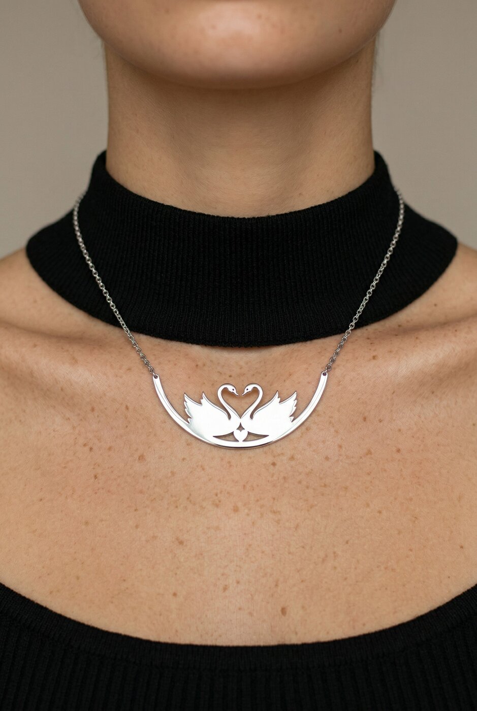 Necklace swan couple
