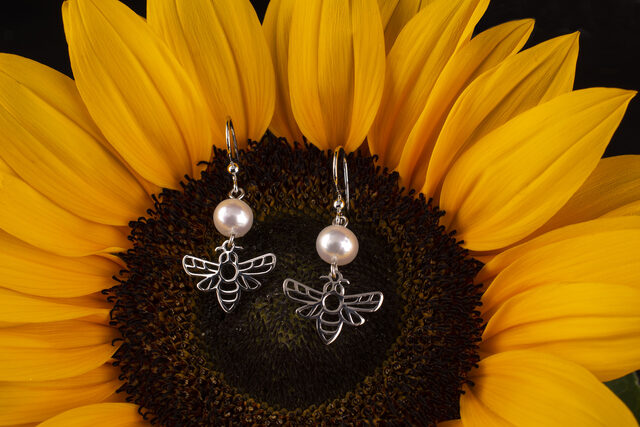 Earrings bee 4 + pearl