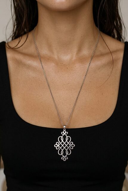 Pendant infinity 4