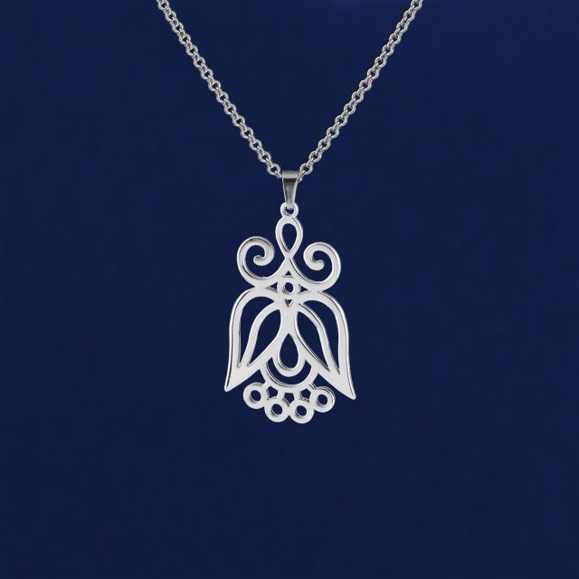 Pendant poppy 2