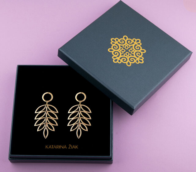 Earrings rowan leaf
