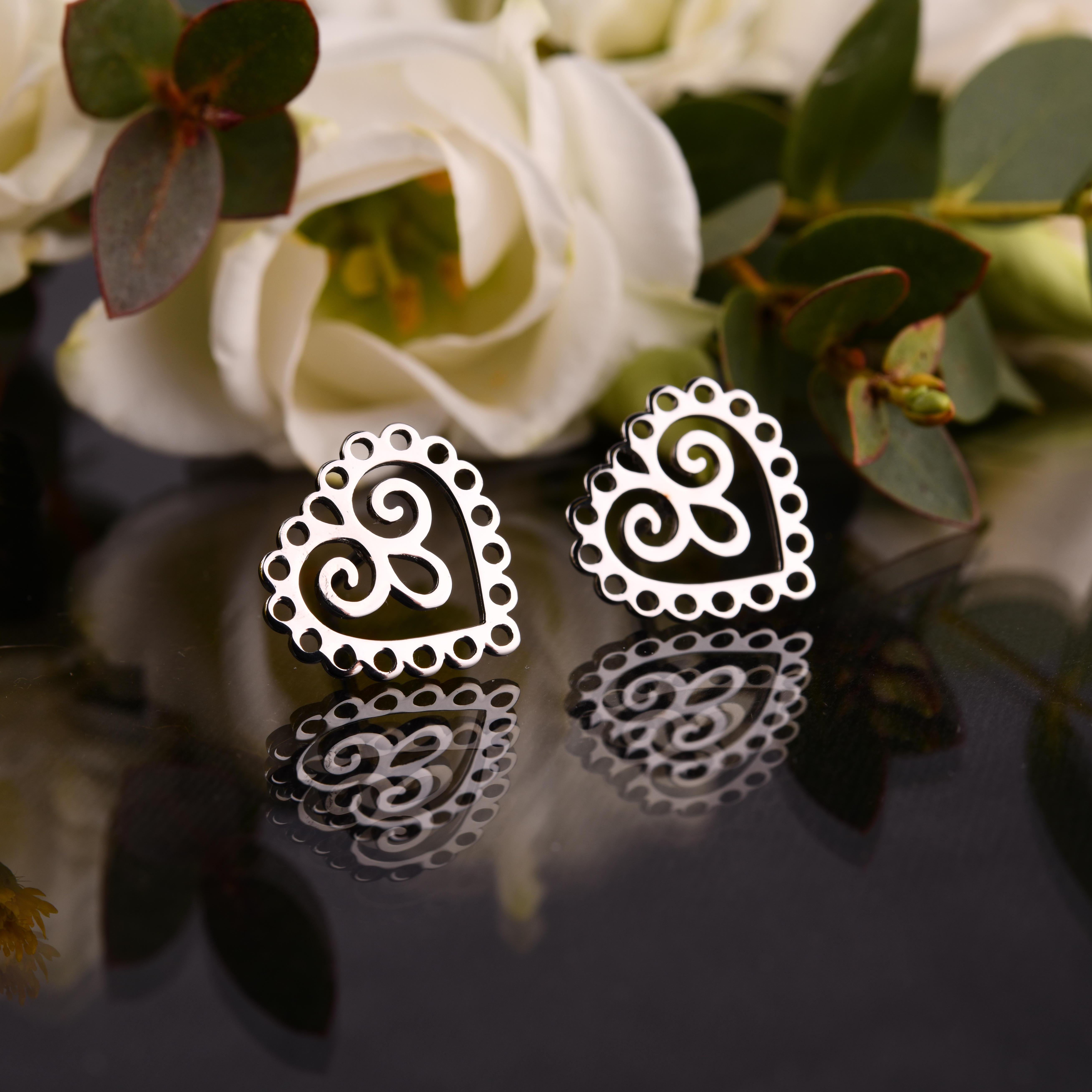 Napichovacie náušnice srdce mini 1