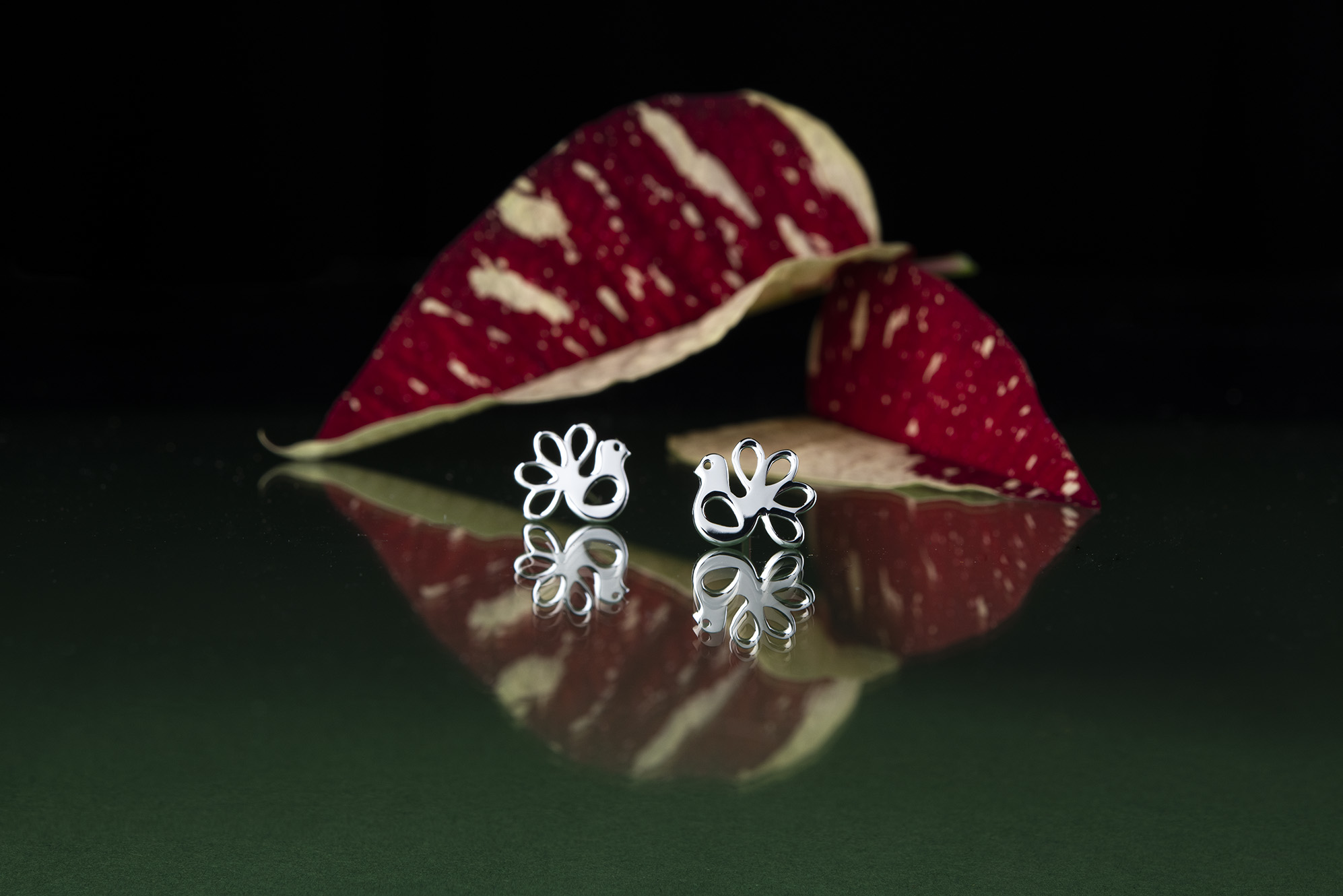 Napichovacie náušnice holubice