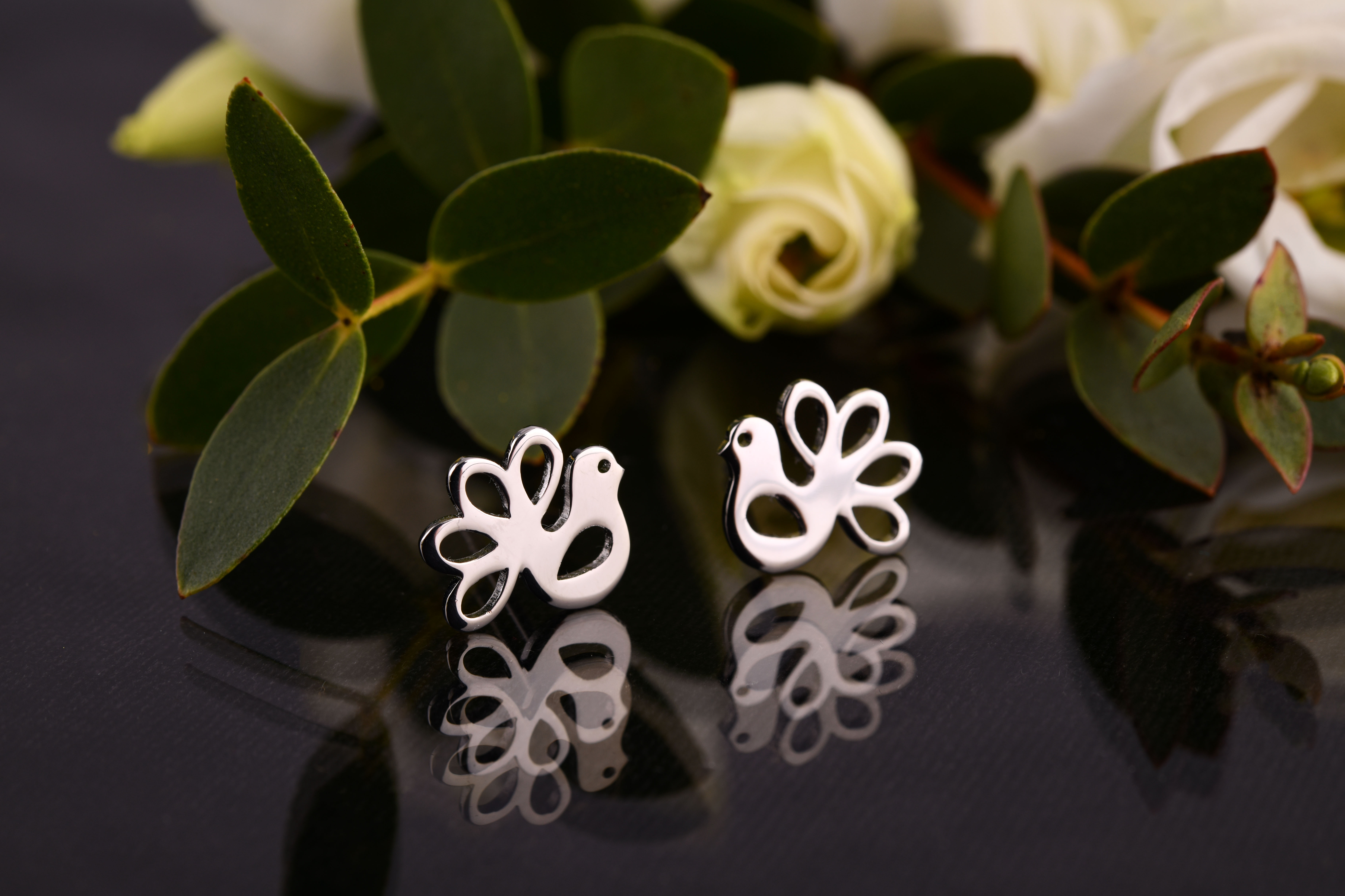 Napichovacie náušnice holubice