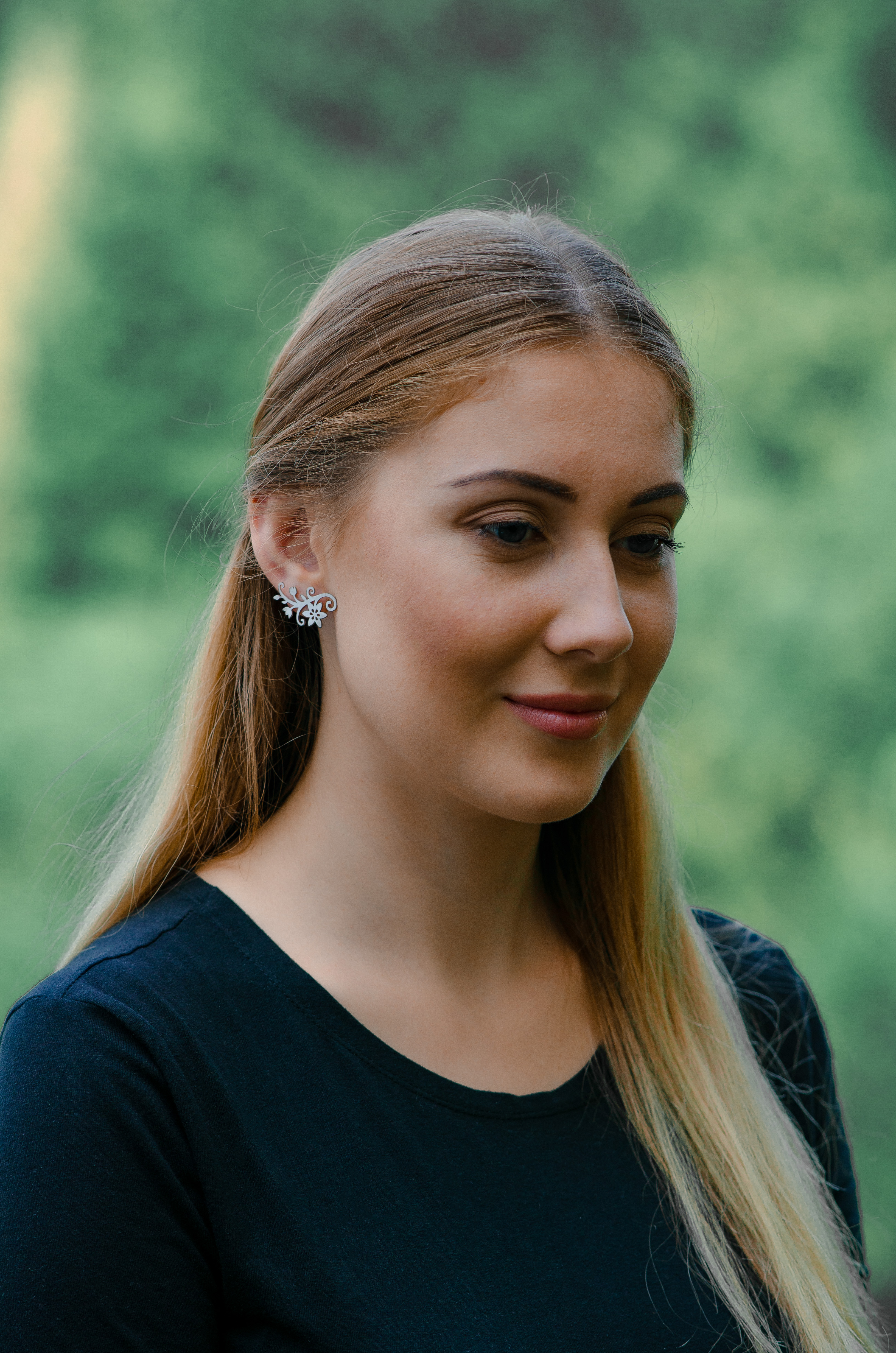 Napichovacie náušnice klematis 2