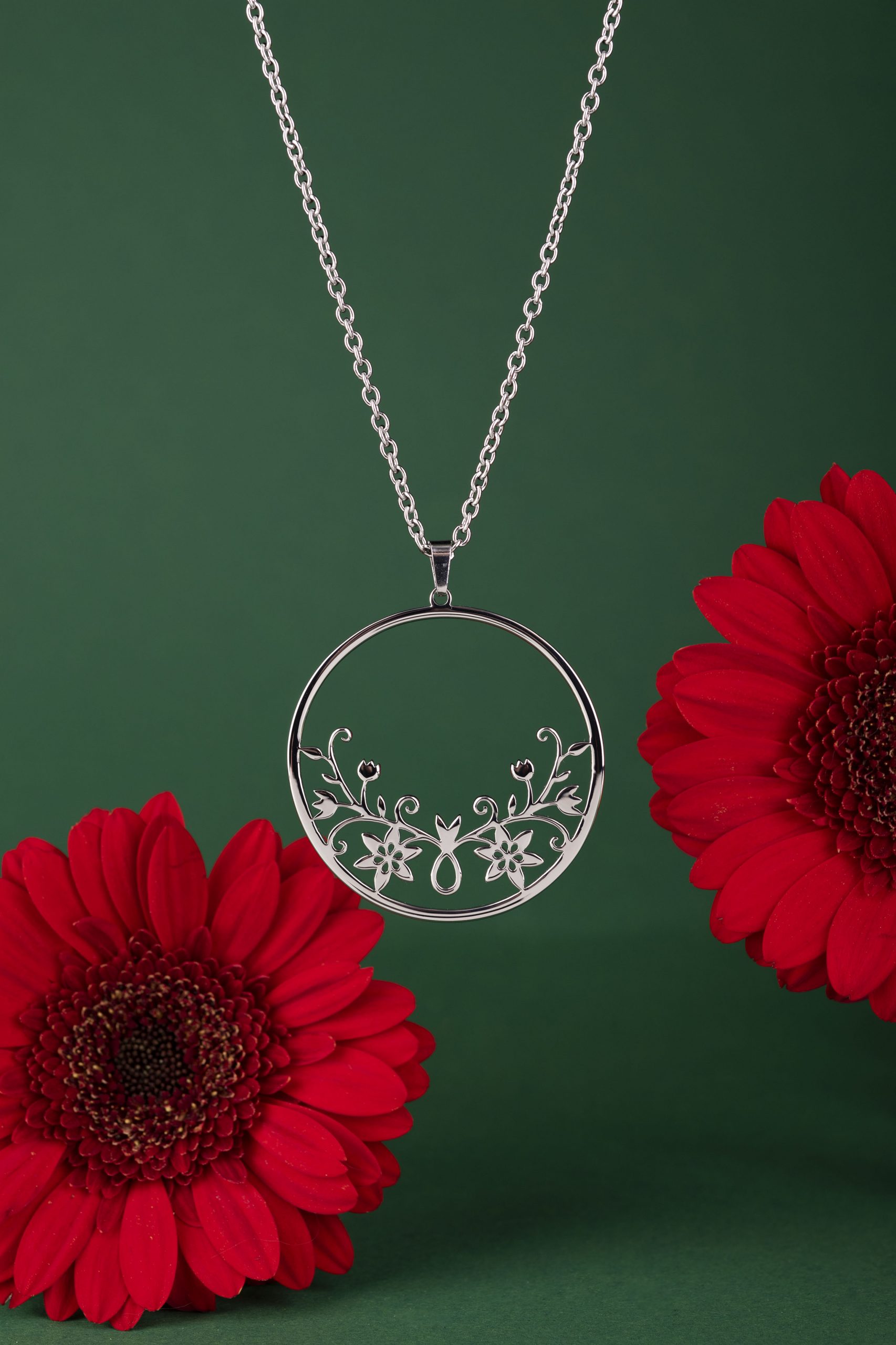 Prívesok klematis 1 - kruh