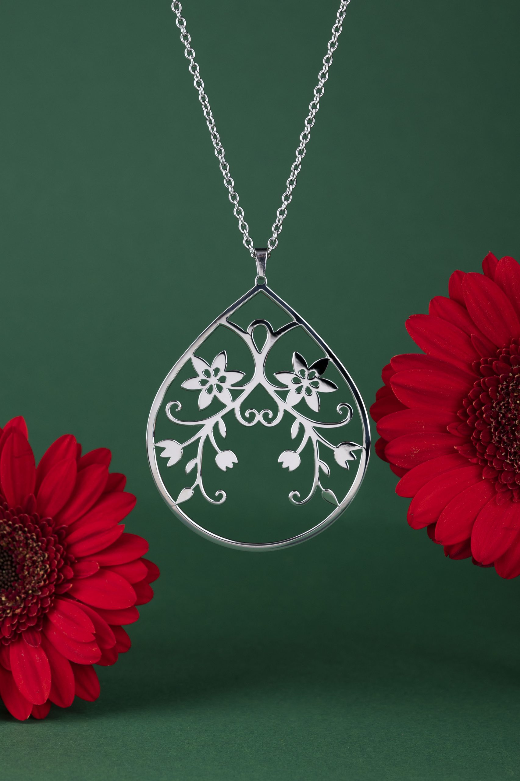 Prívesok klematis 3 - slza