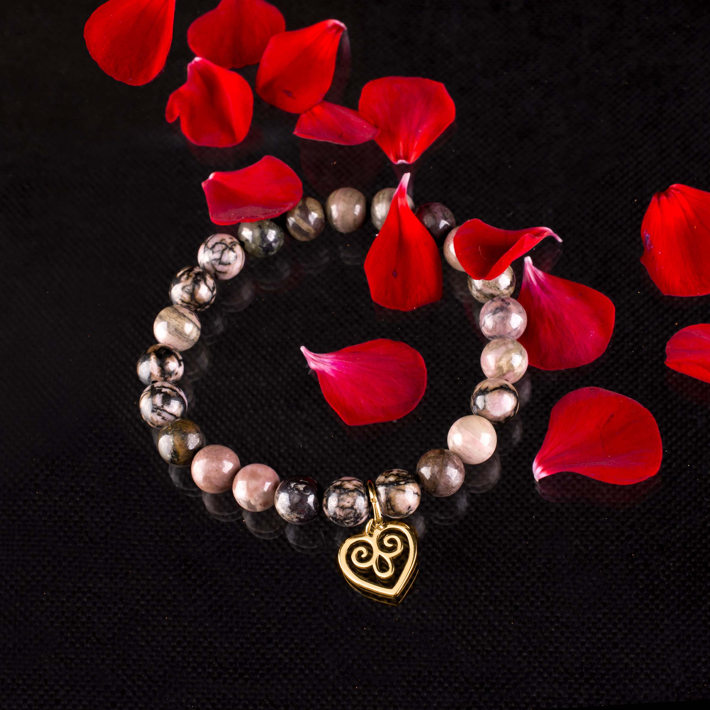 Náramok malé srdiečko - rôzne kamene