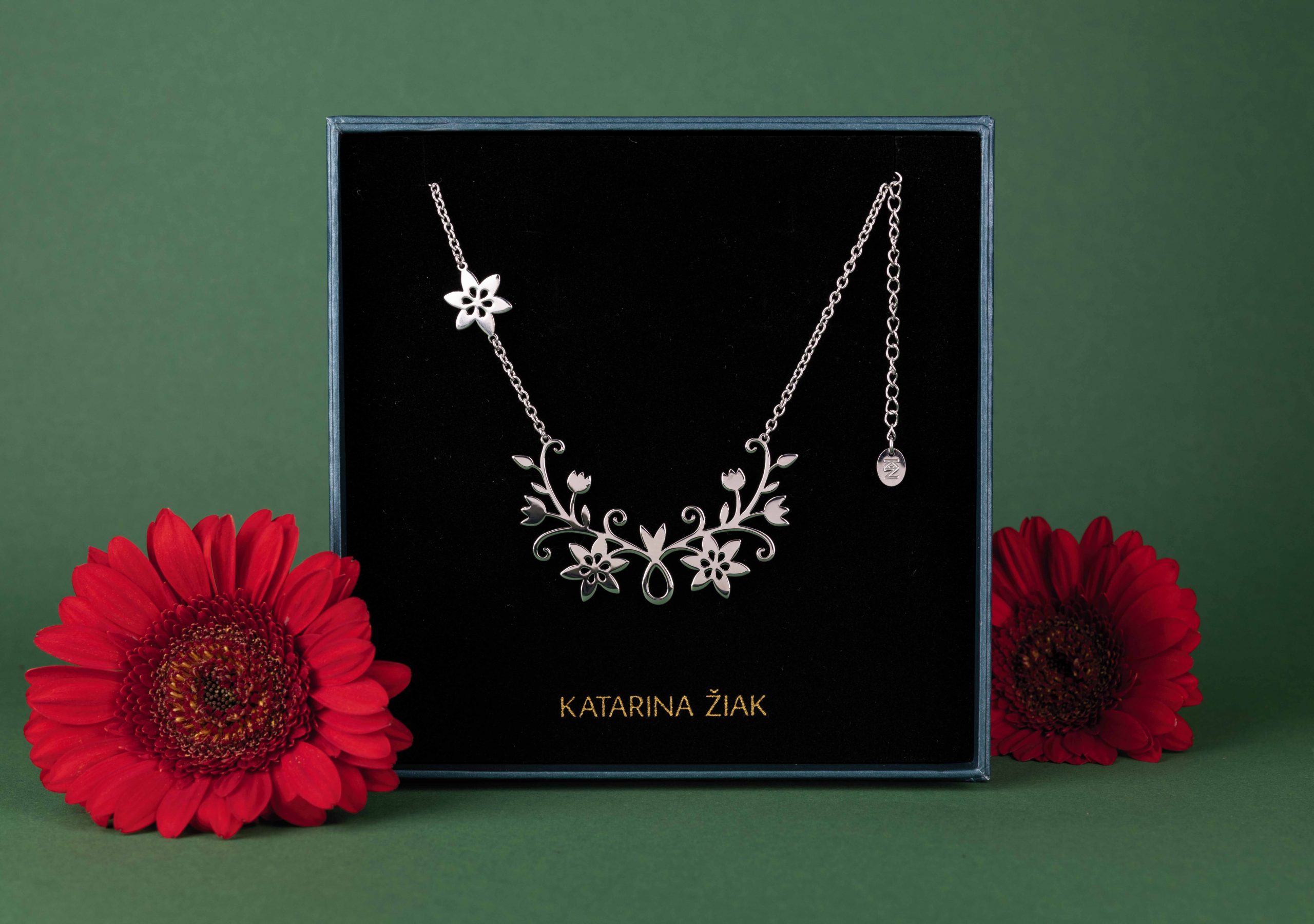 Náhrdelník klematis 1 - oblúk