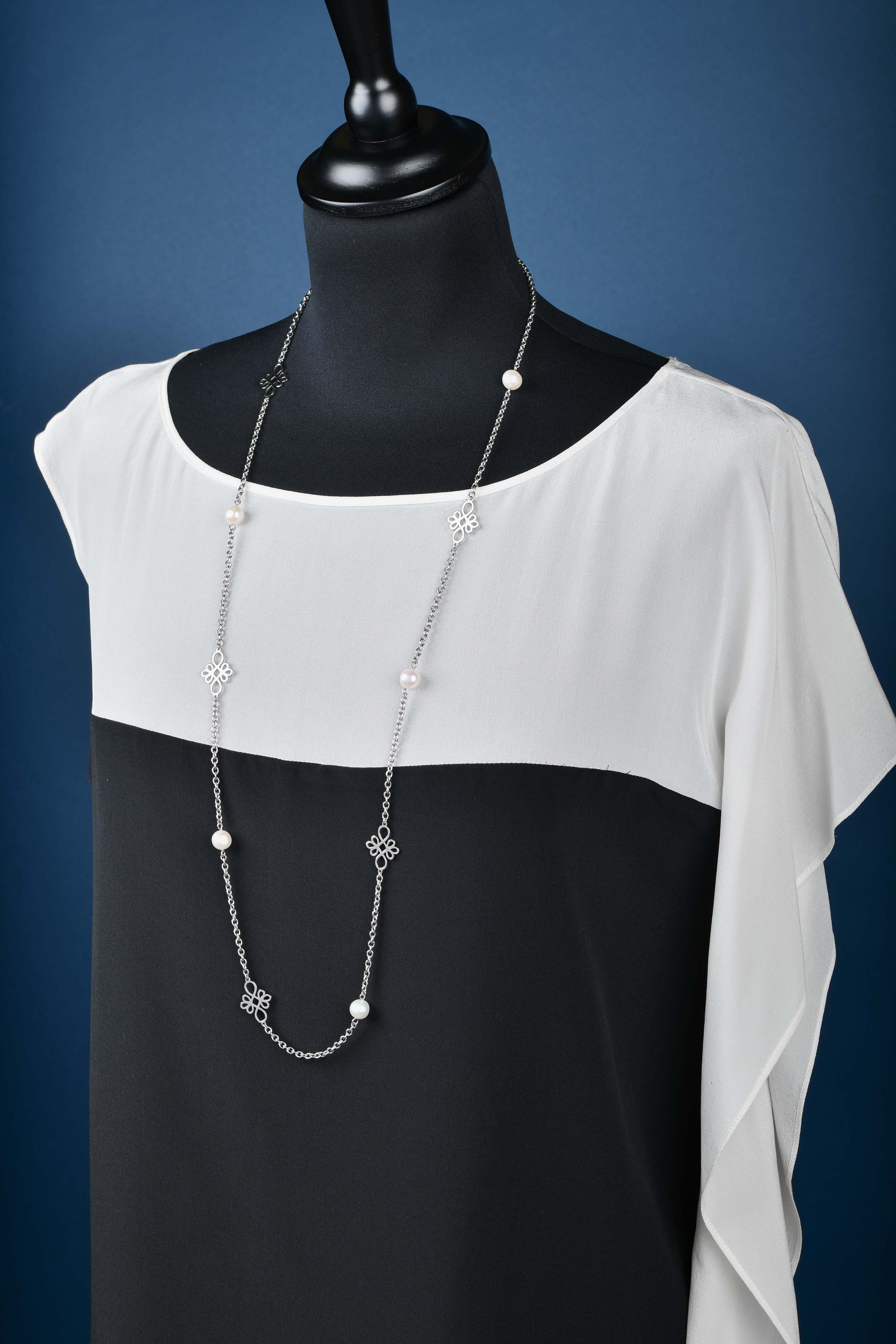 Retiazka nekonečno -1 + perly