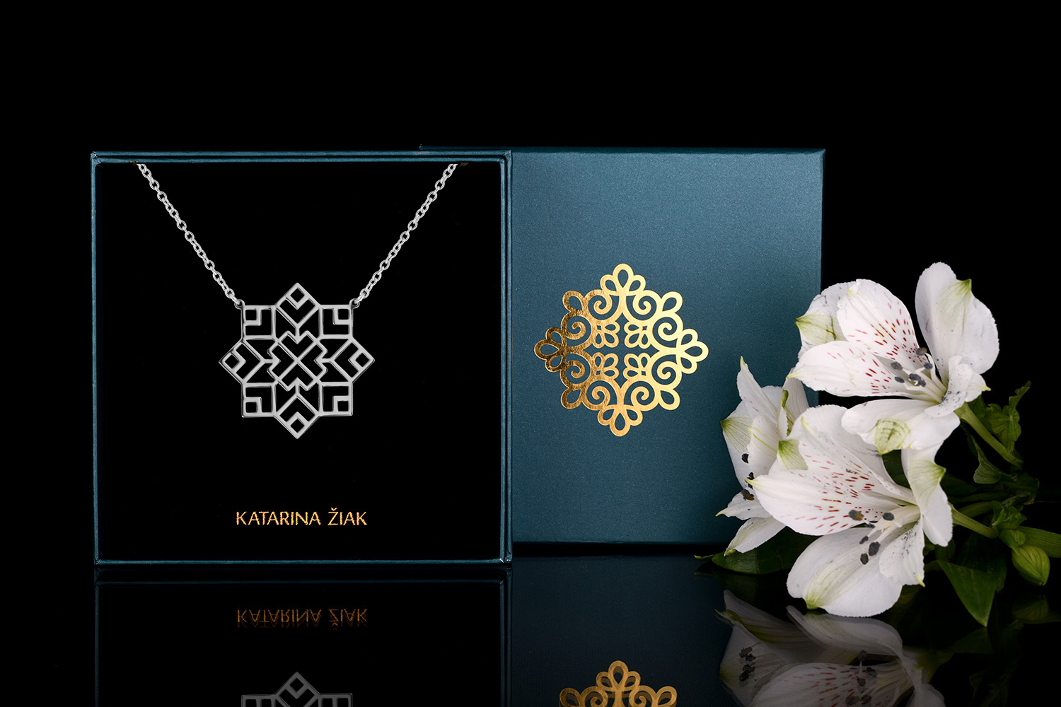 Náhrdelník Novohrad – štvorec 6