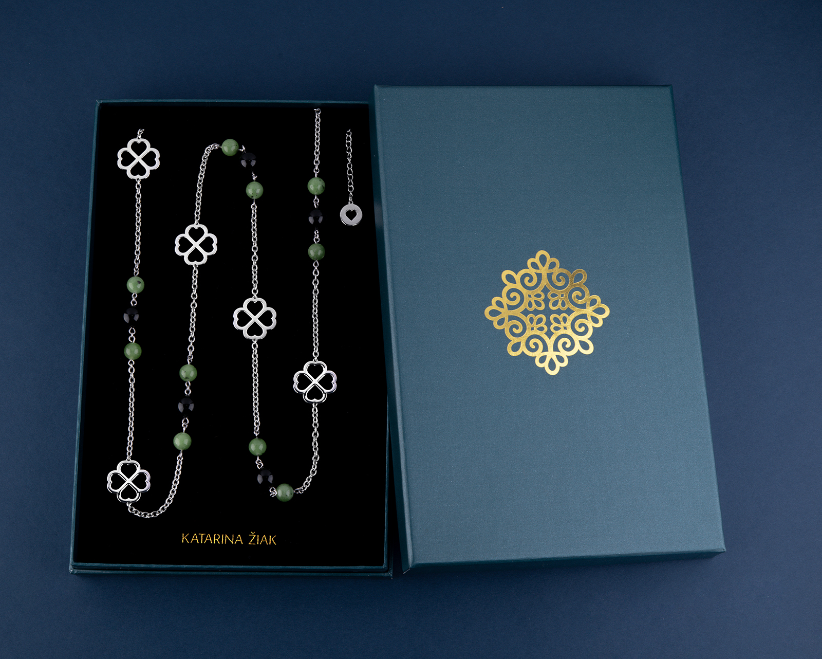 Retiazka štvorlístky -1 + nefrit/onyx