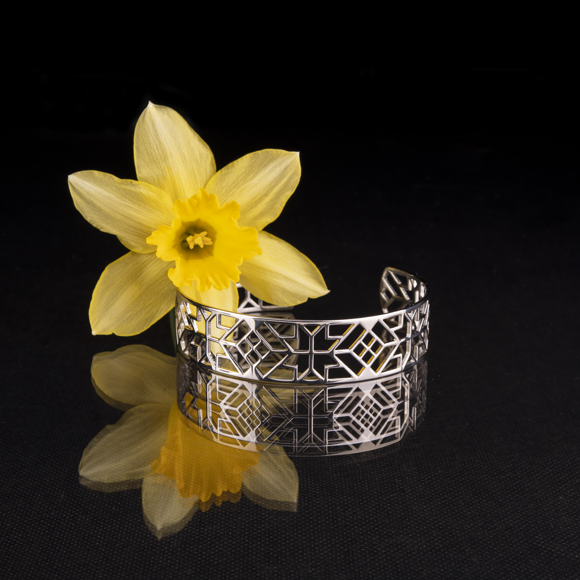 Náramok novohrad ornament - pás úzky