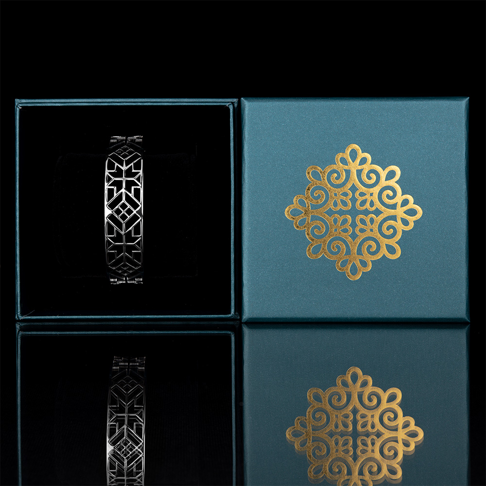 Náramok novohrad ornament - pás úzky