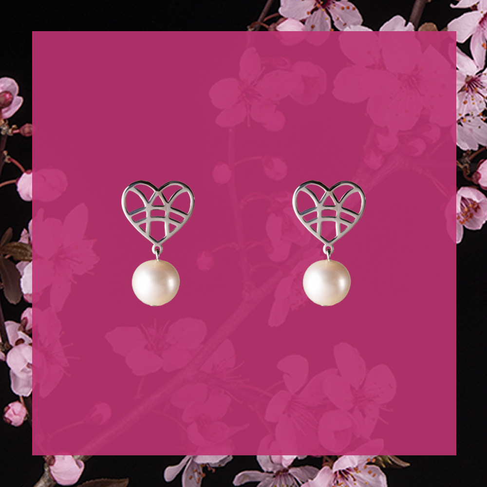 Napichovacie náušnice srdce s perlou - krátke