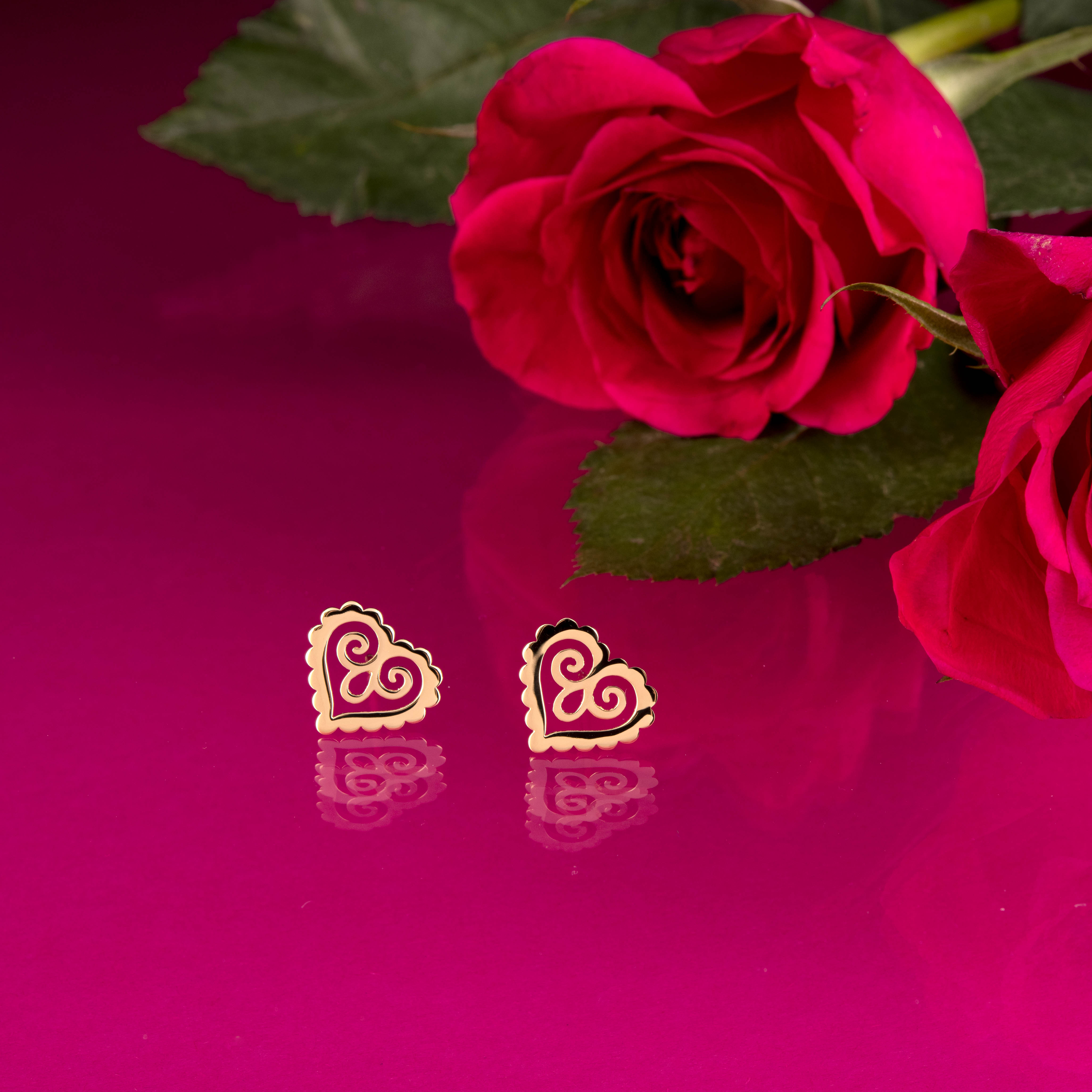 Napichovacie náušnice malé cíferské srdce