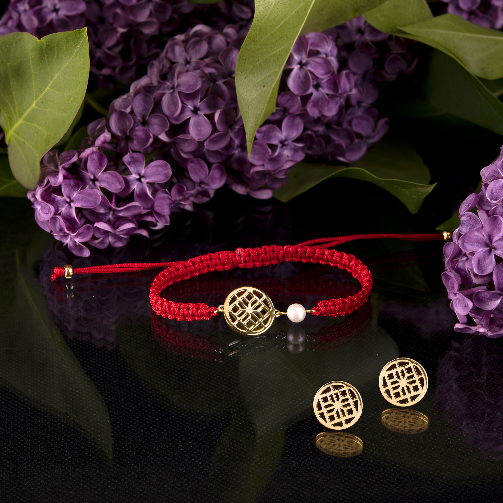 Set gatra 1 napichovacie náušnice + šnúrkový náramok + perla