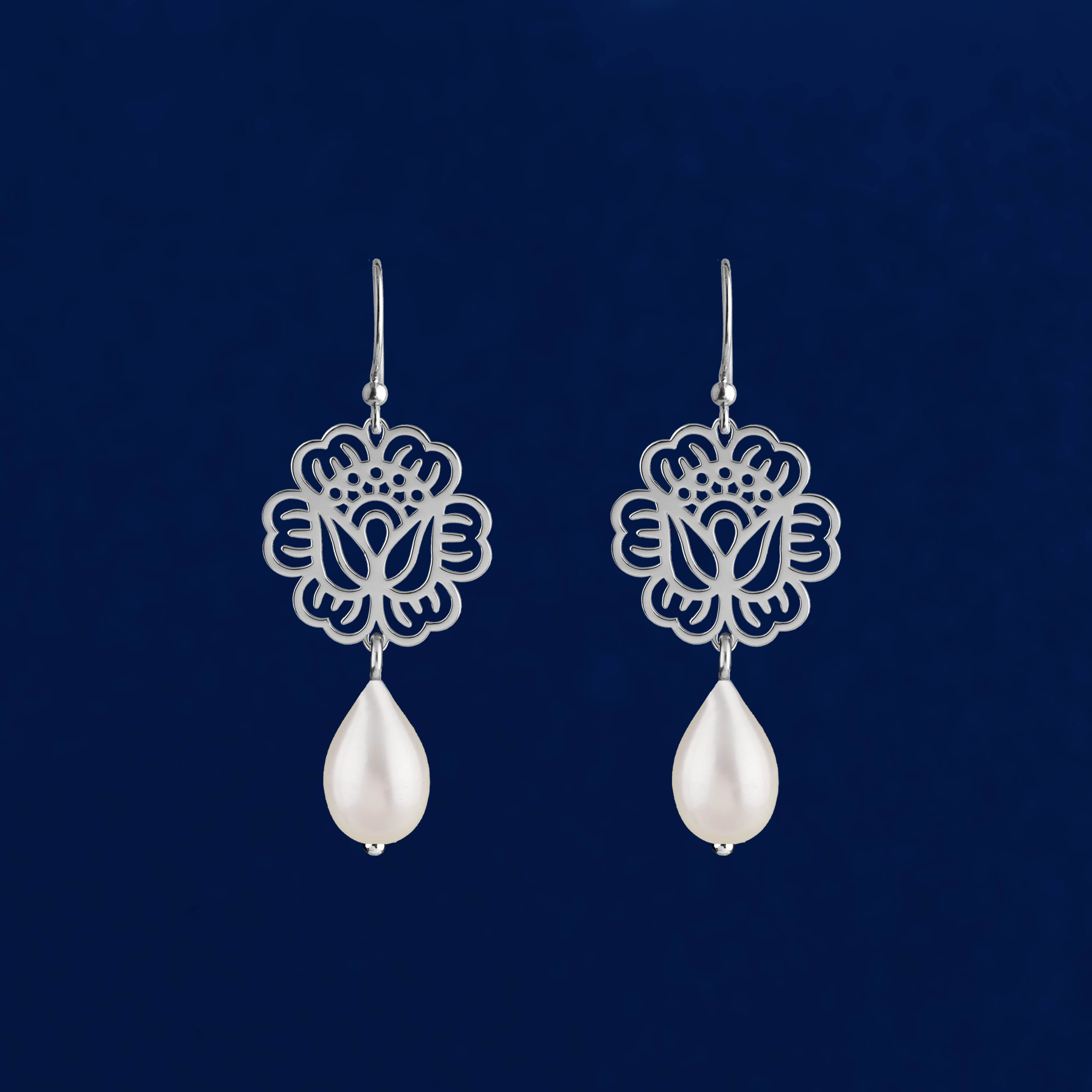 Náušnice mak 1 perla slza