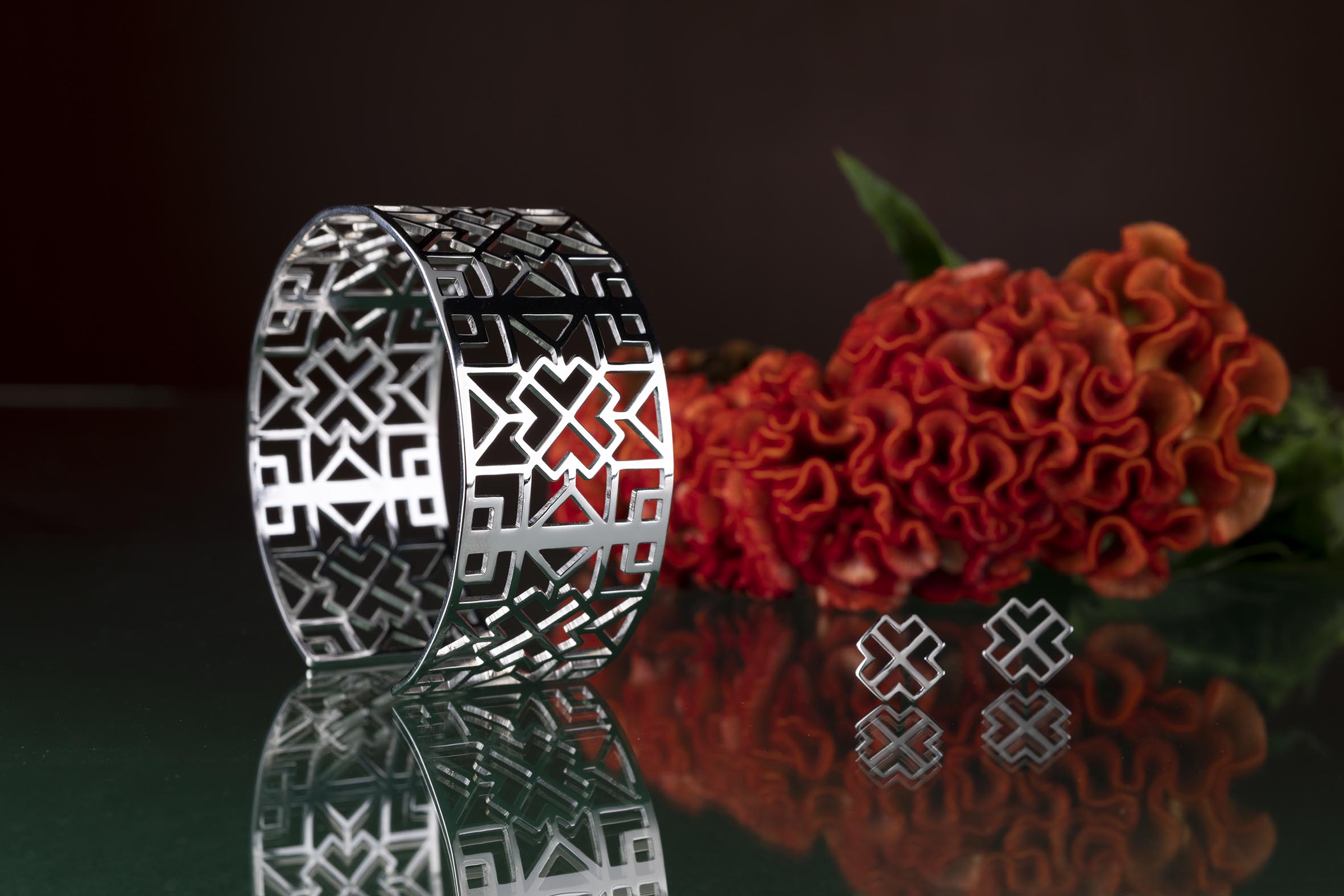 Náramok novohrad ornament - pás široký 2