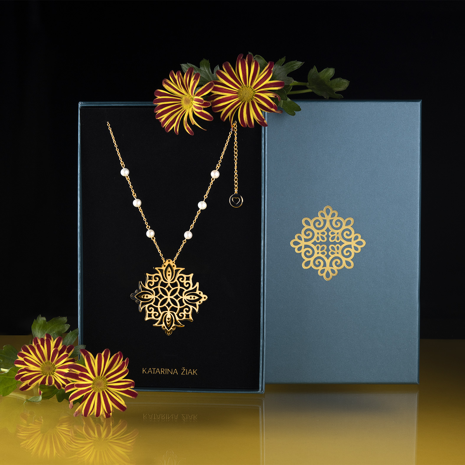 Prívesok Cíferský ornament 5 + perly krátky