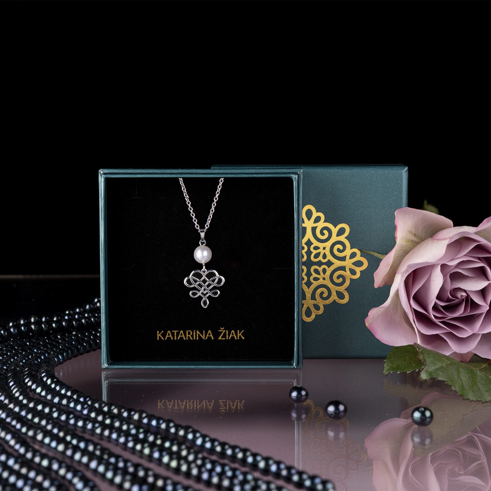 Prívesok drotárske srdce 1 + perla