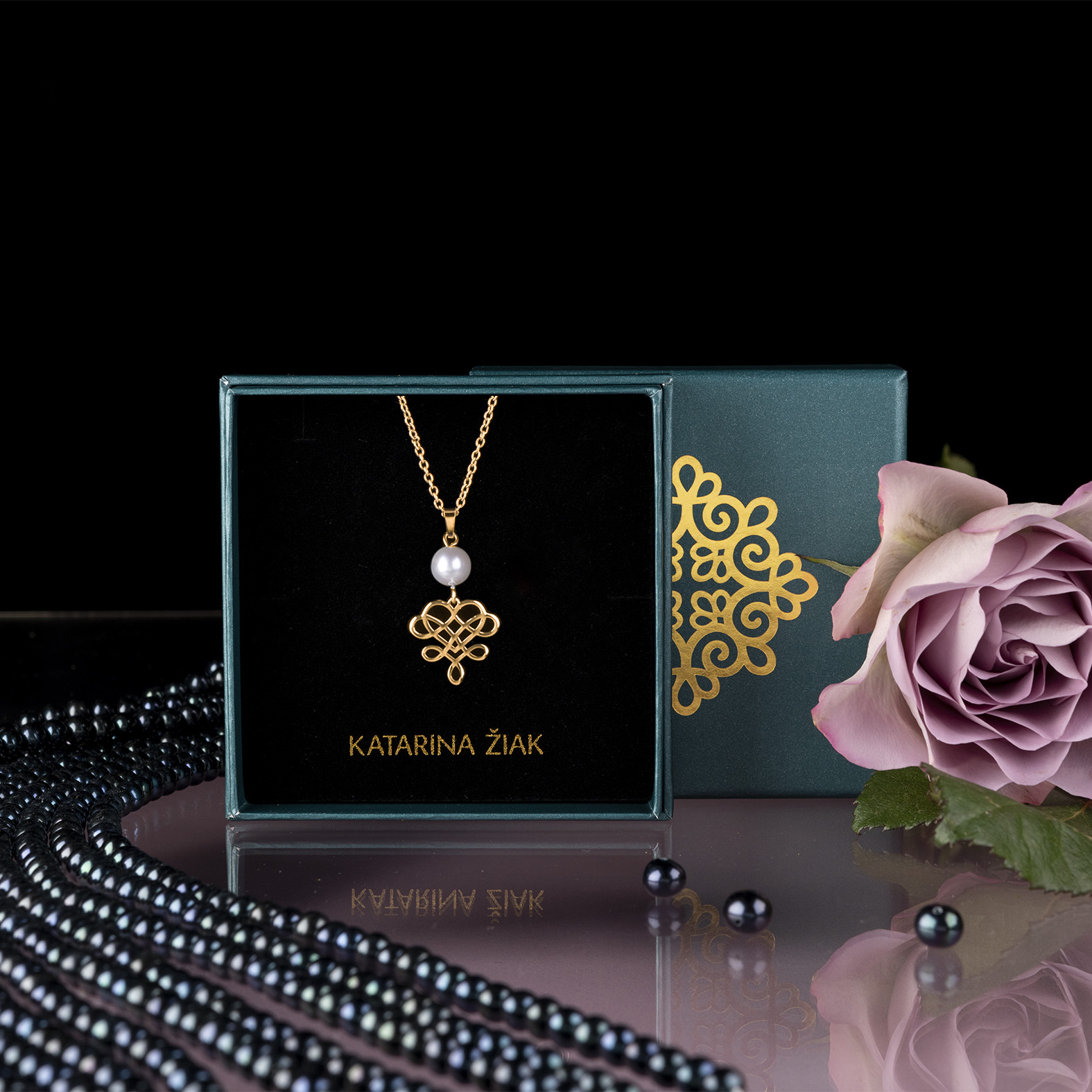 Prívesok drotárske srdce 1 + perla