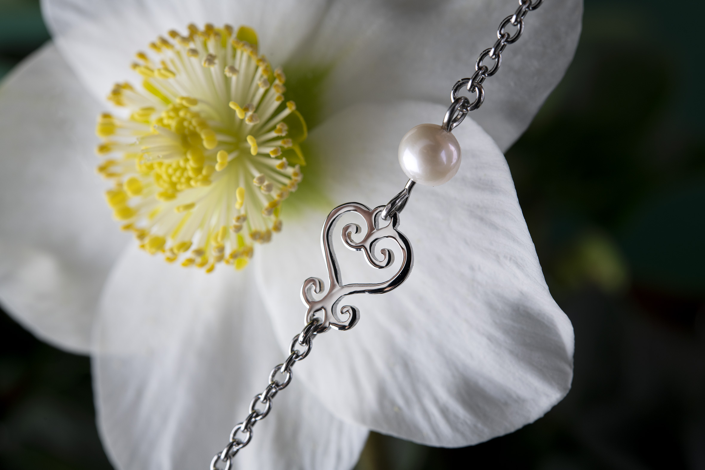 Náramok drotárske srdce 2 - retiazka + perla