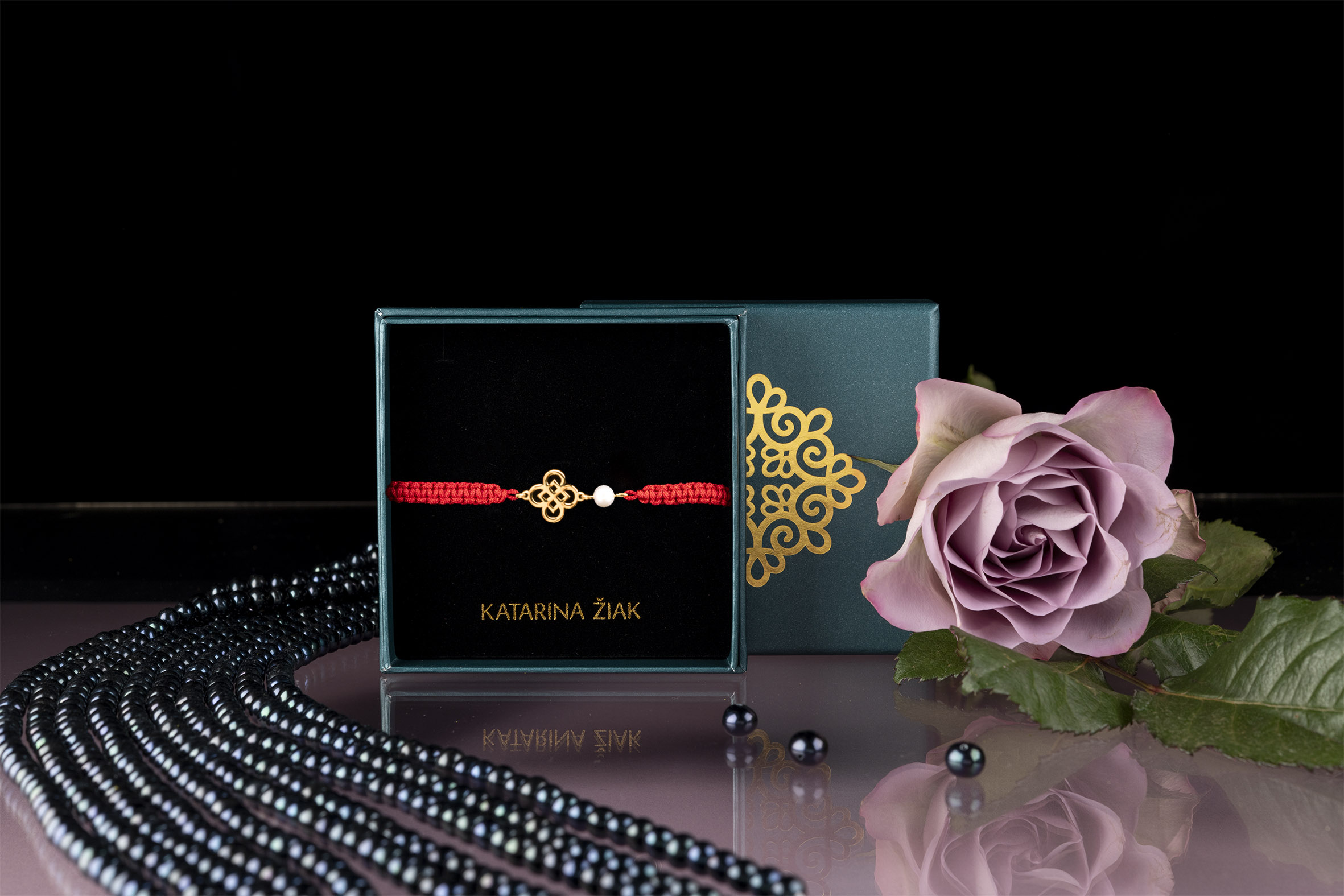 Náramok drotársky štvorlístok 1- šnúrka + perla