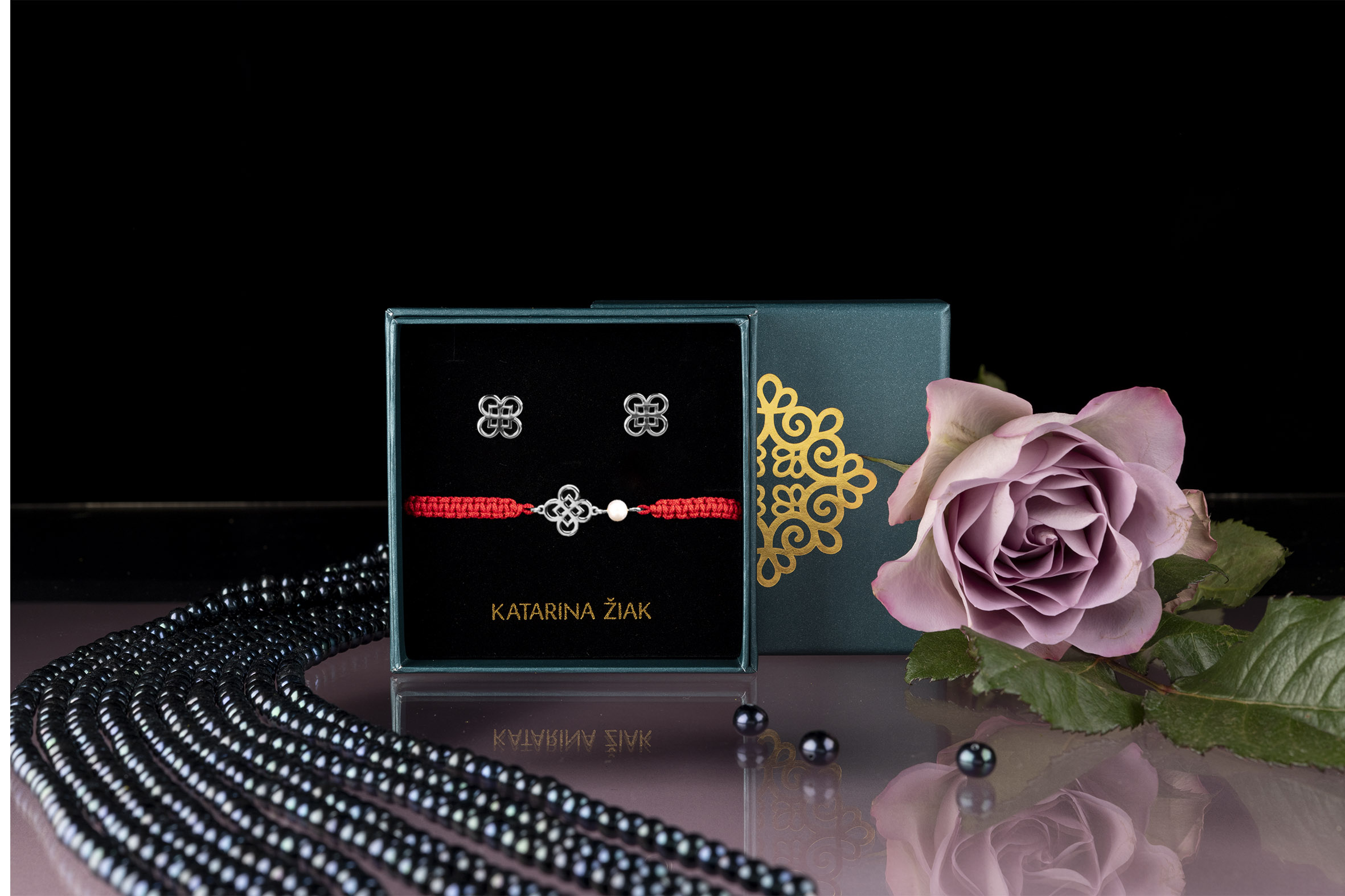 Set drotársky štvorlístok 3 - šnúrkový náramok + napichovacie náušnice