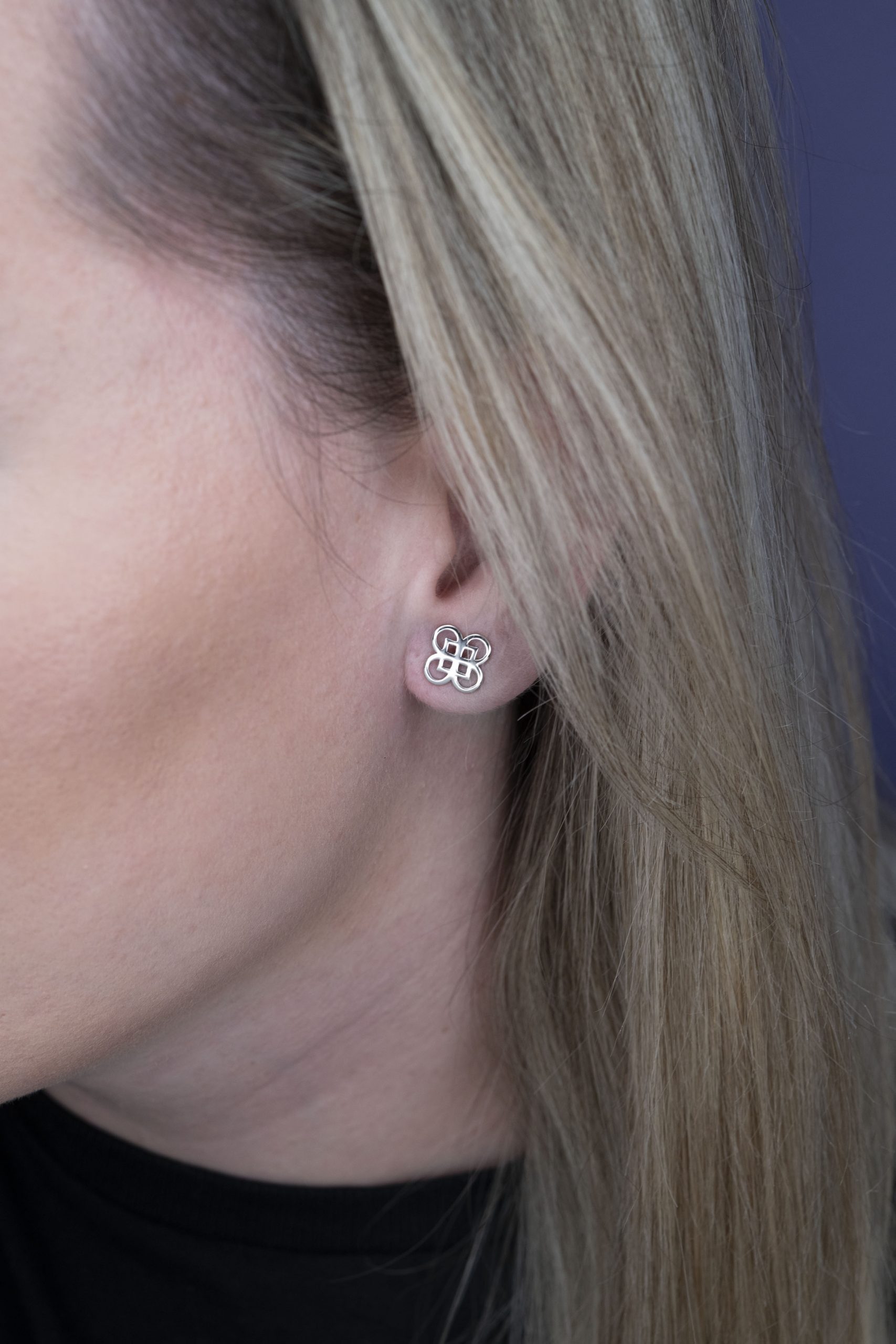 Napichovacie náušnice drotársky štvorlístok 1