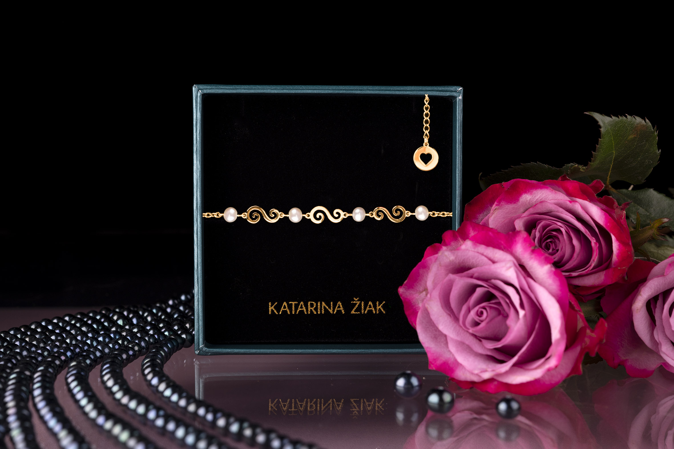 Náramok drotárske slučky 3 + perly