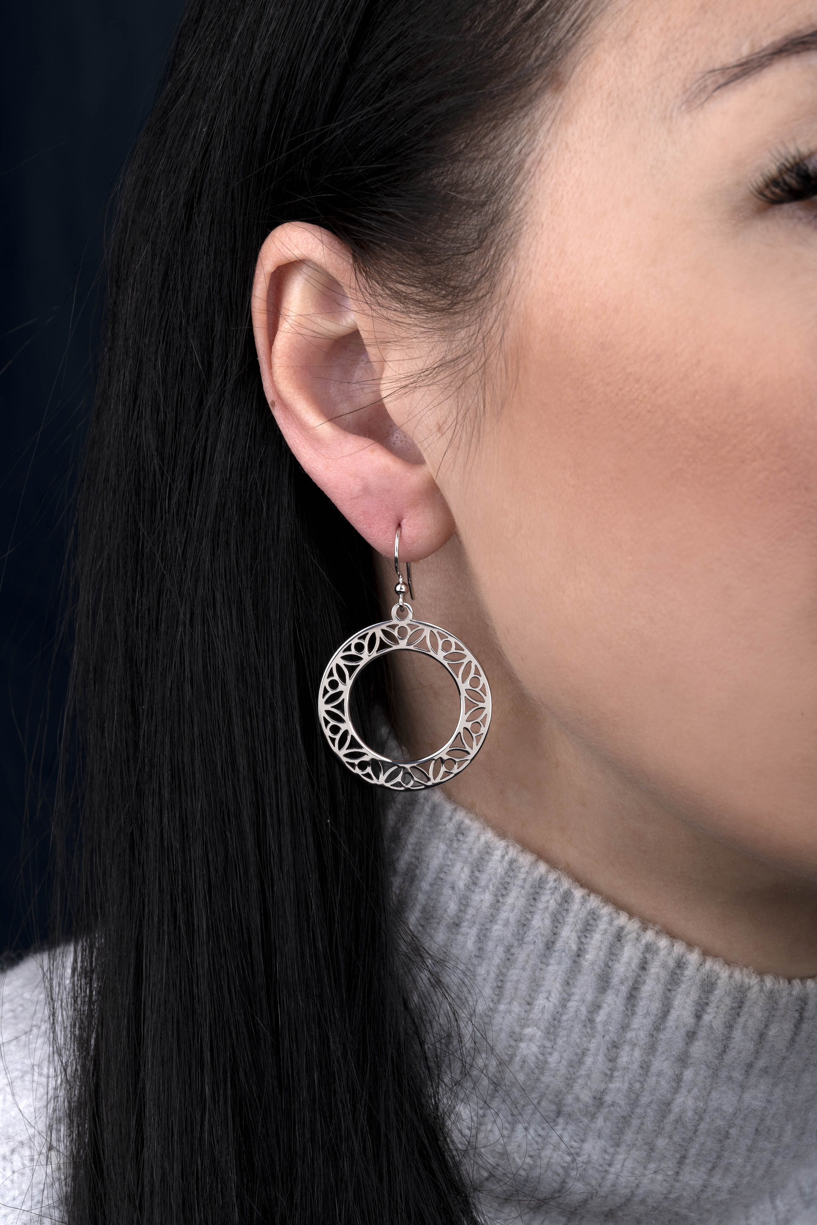 Náušnice drotársky kruh trojlístok 1