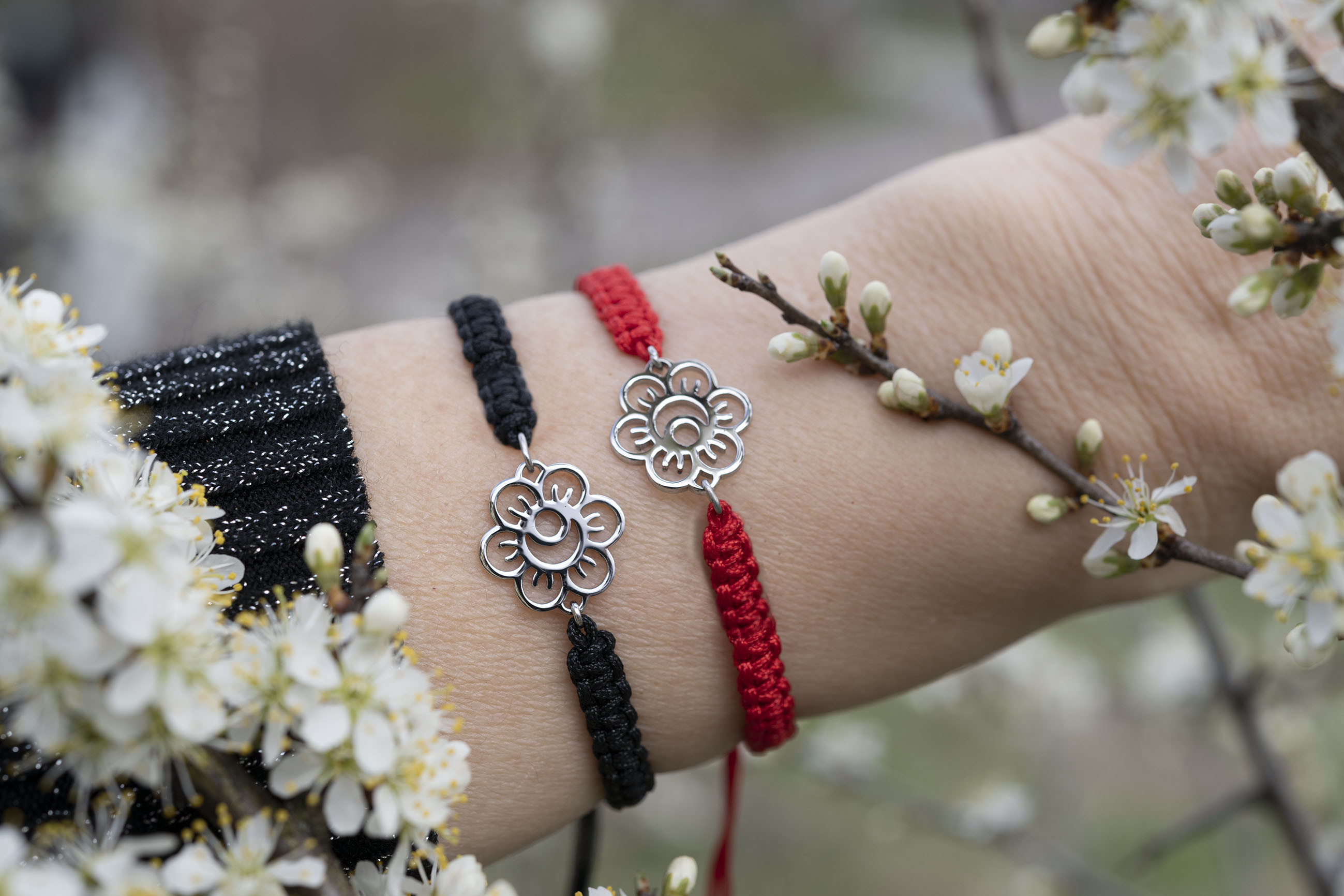 Náramok kvietok Veronika – šnúrka