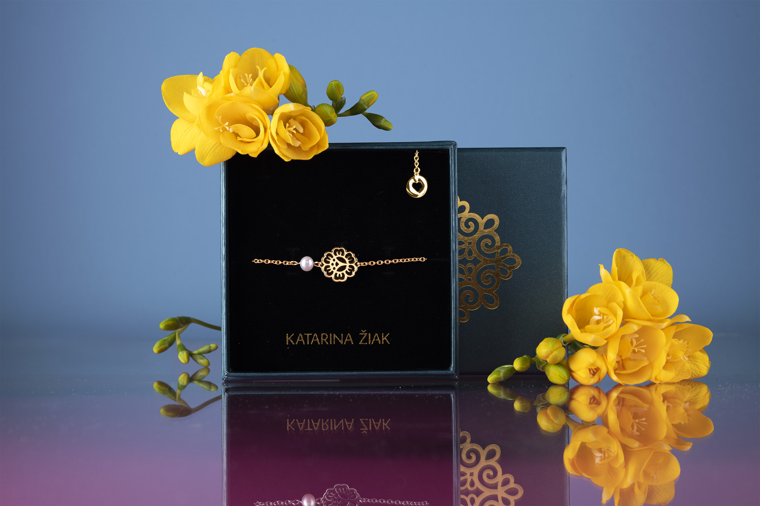 Náramok kvietok 1 Ábelová mak- retiazka +perla