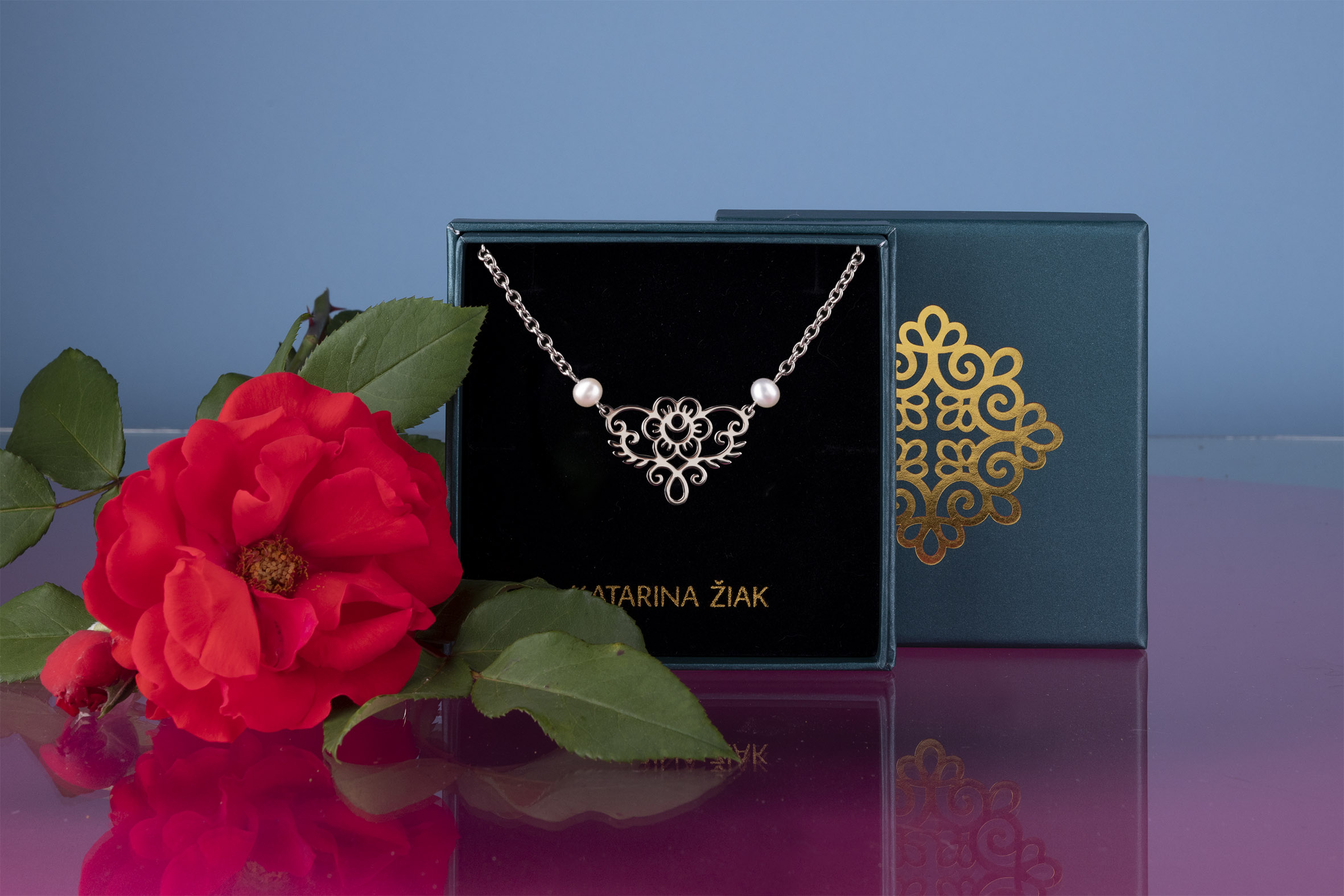 Náhrdelník Veronika malý oblúk + perly