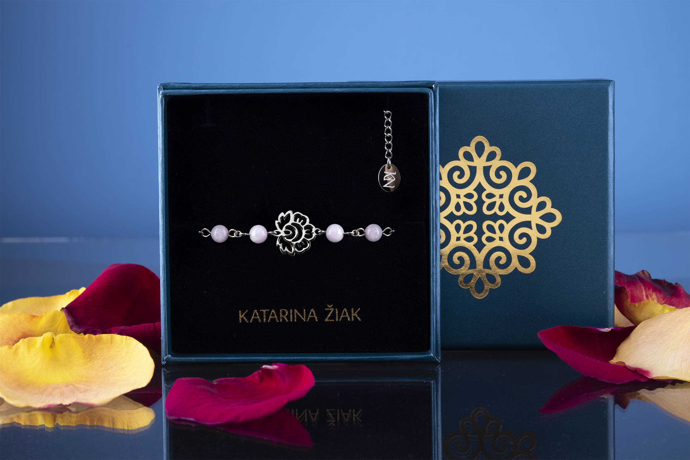 Náramok Ábelová kvietok 2- retiazka + 4x kunzit