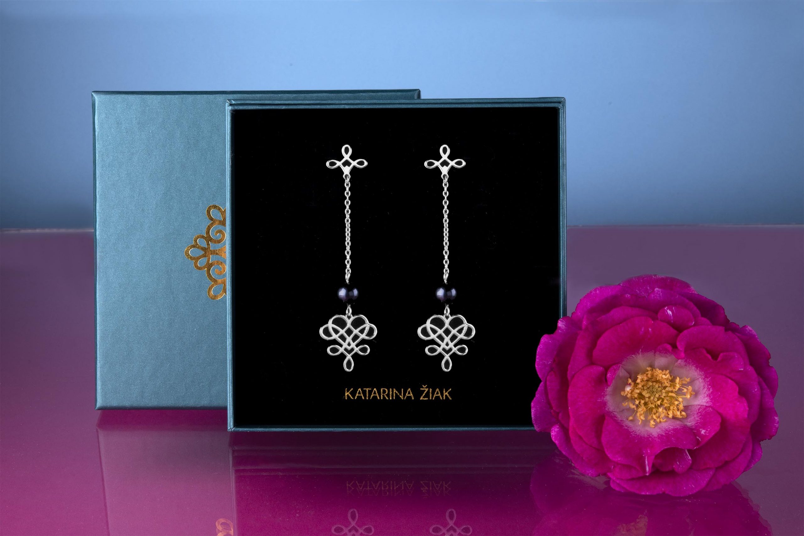 Náušnice drotárske srdce 1 skladané dlhé + perla