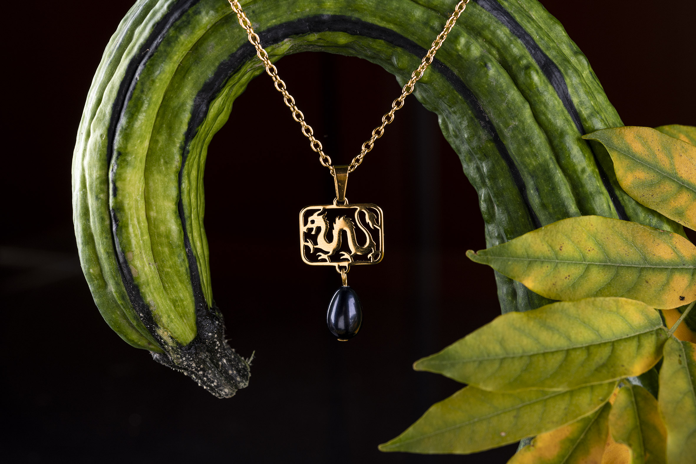 Prívesok drak + perla slza