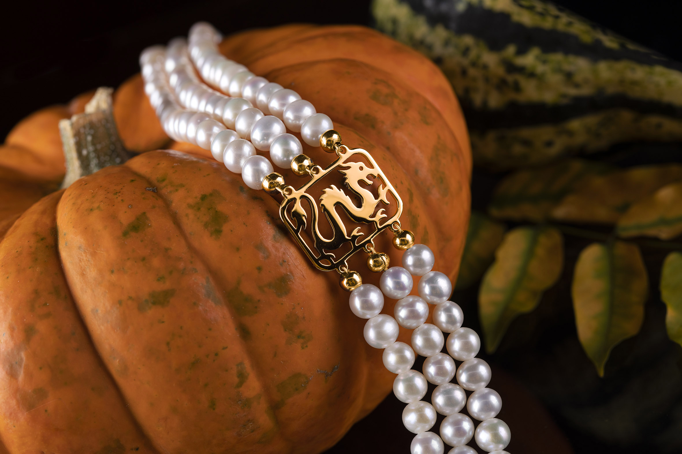 Perlový náhrdelník drak 2