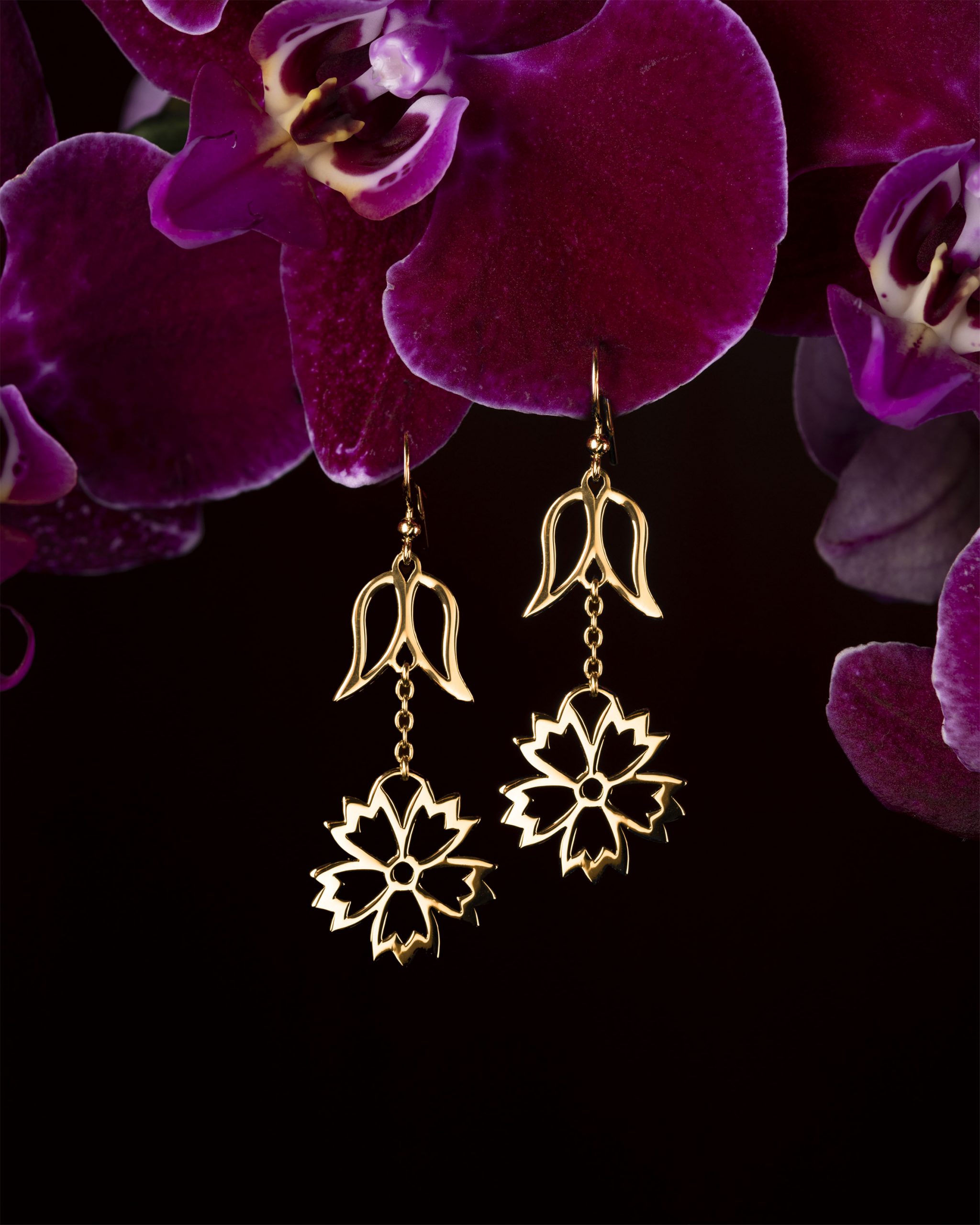 Náušnice nevädza s lístkom