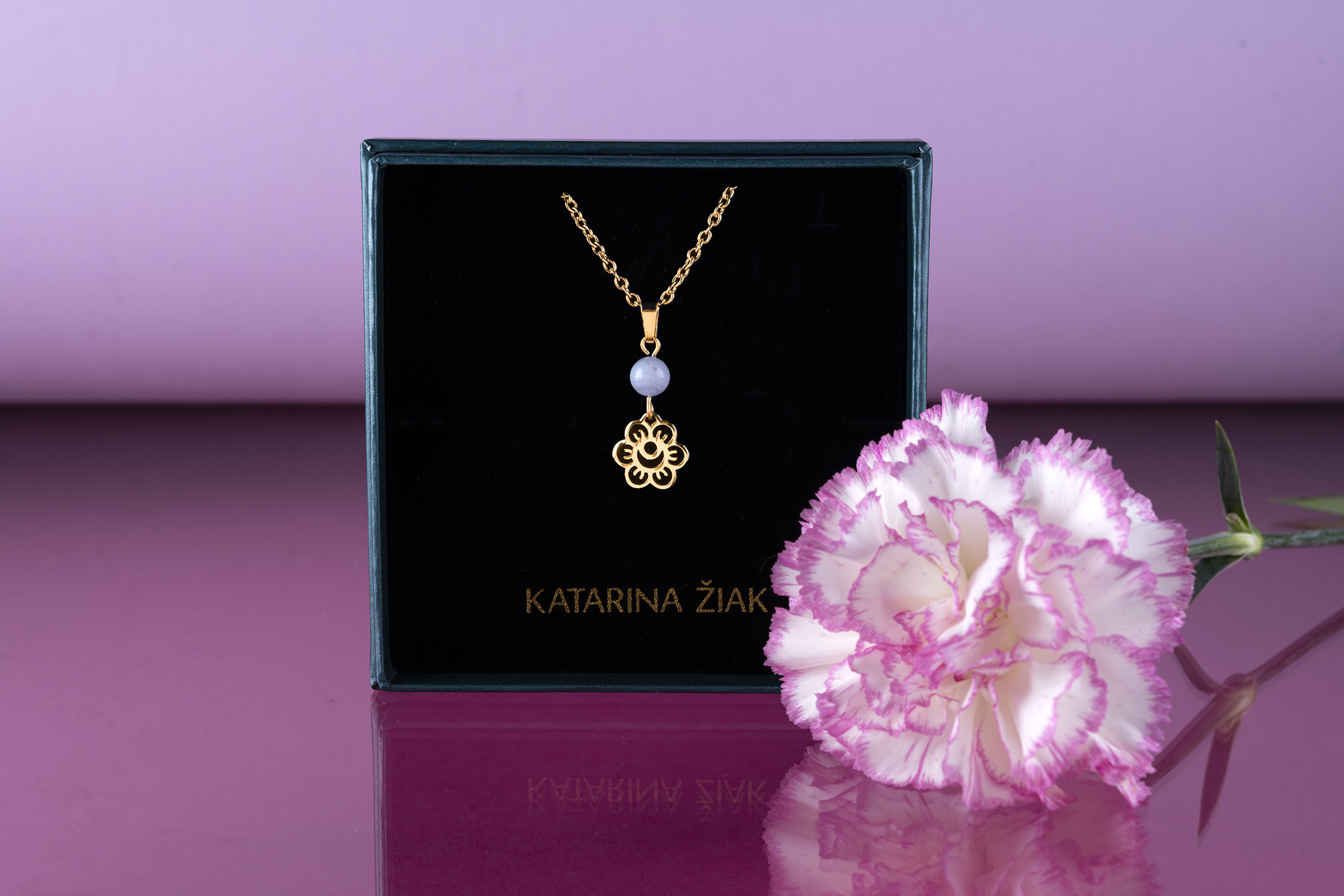 Prívesok Ábelová Veronika +chalcedón