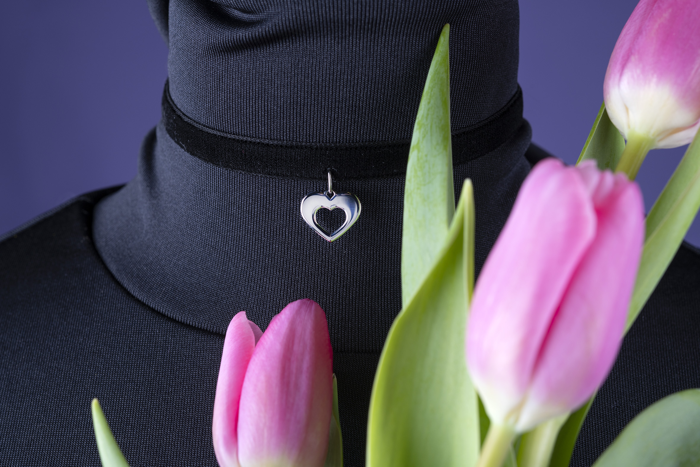 Náhrdelník choker srdce ornamentika