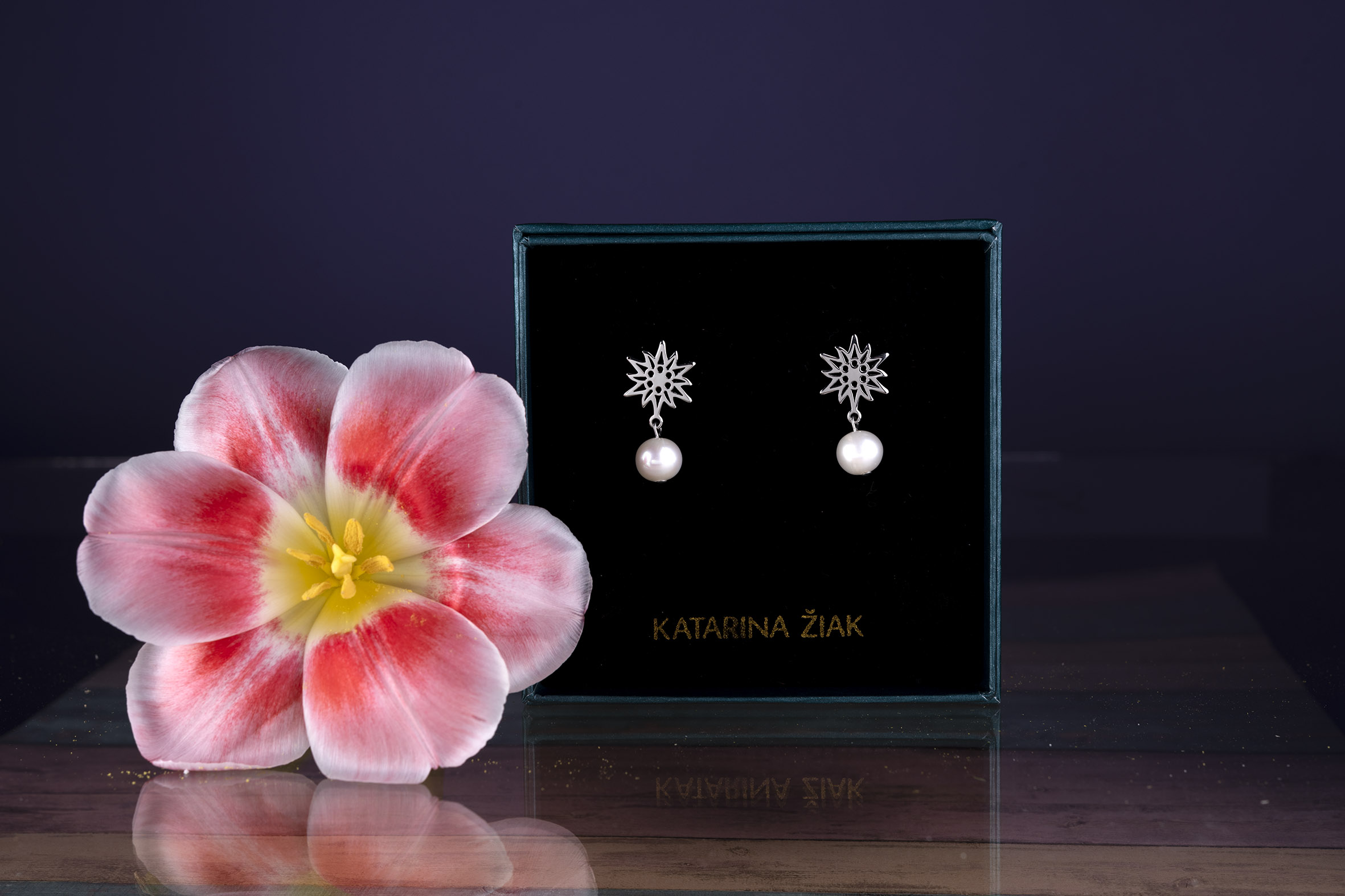 Napichovacie náušnice plesnivec - krátke