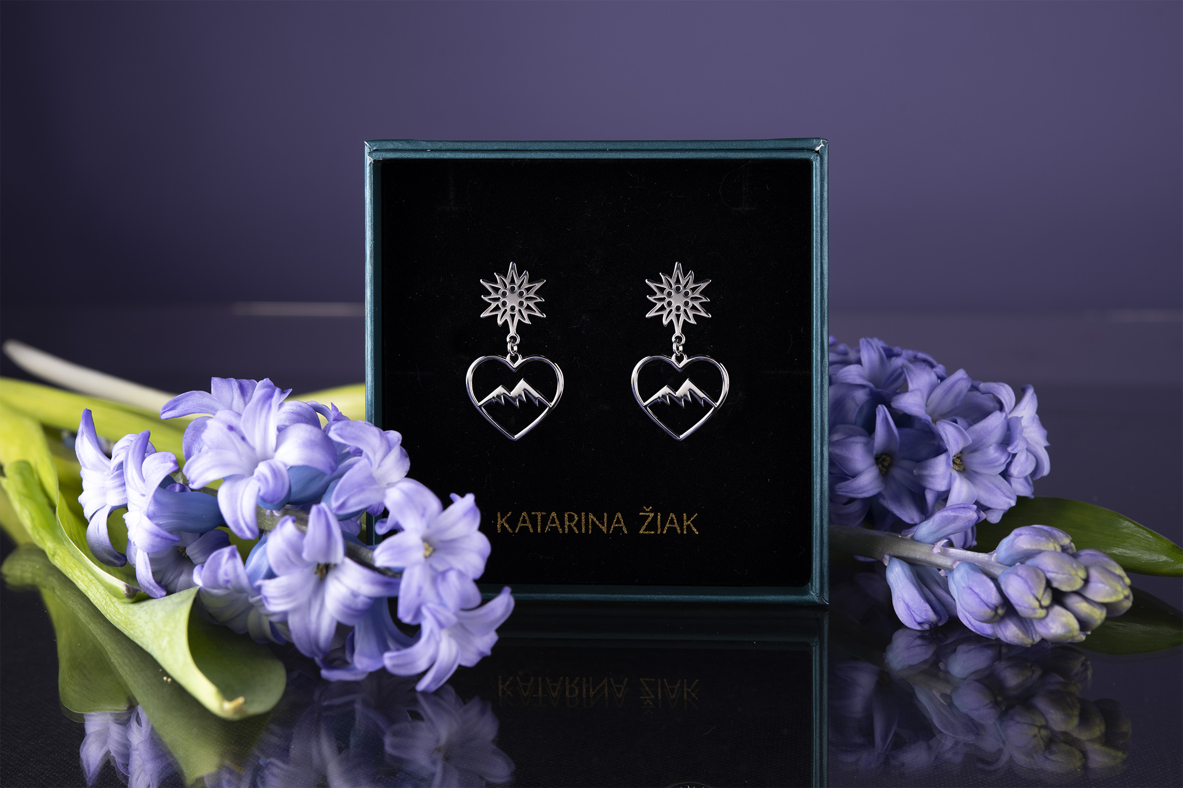 Napichovacie náušnice - srdce hory