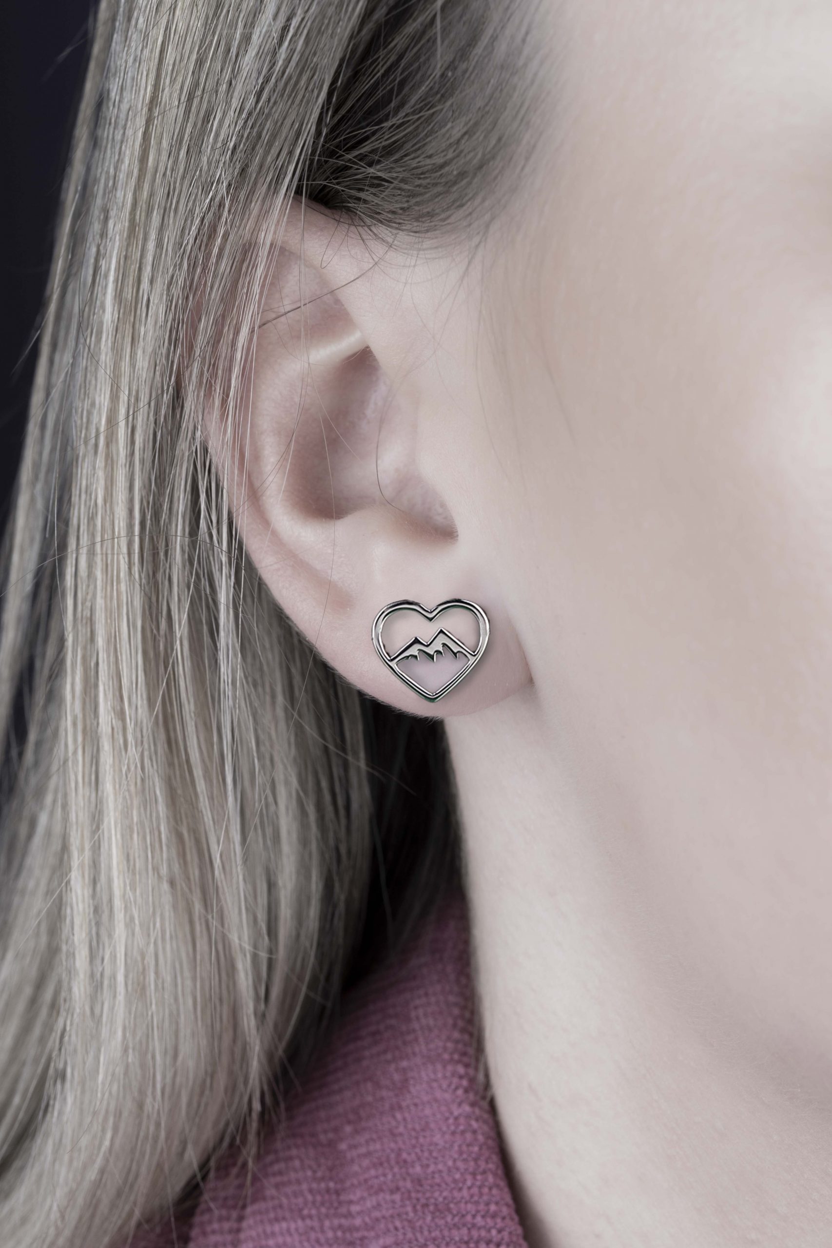 Napichovacie náušnice hory srdce