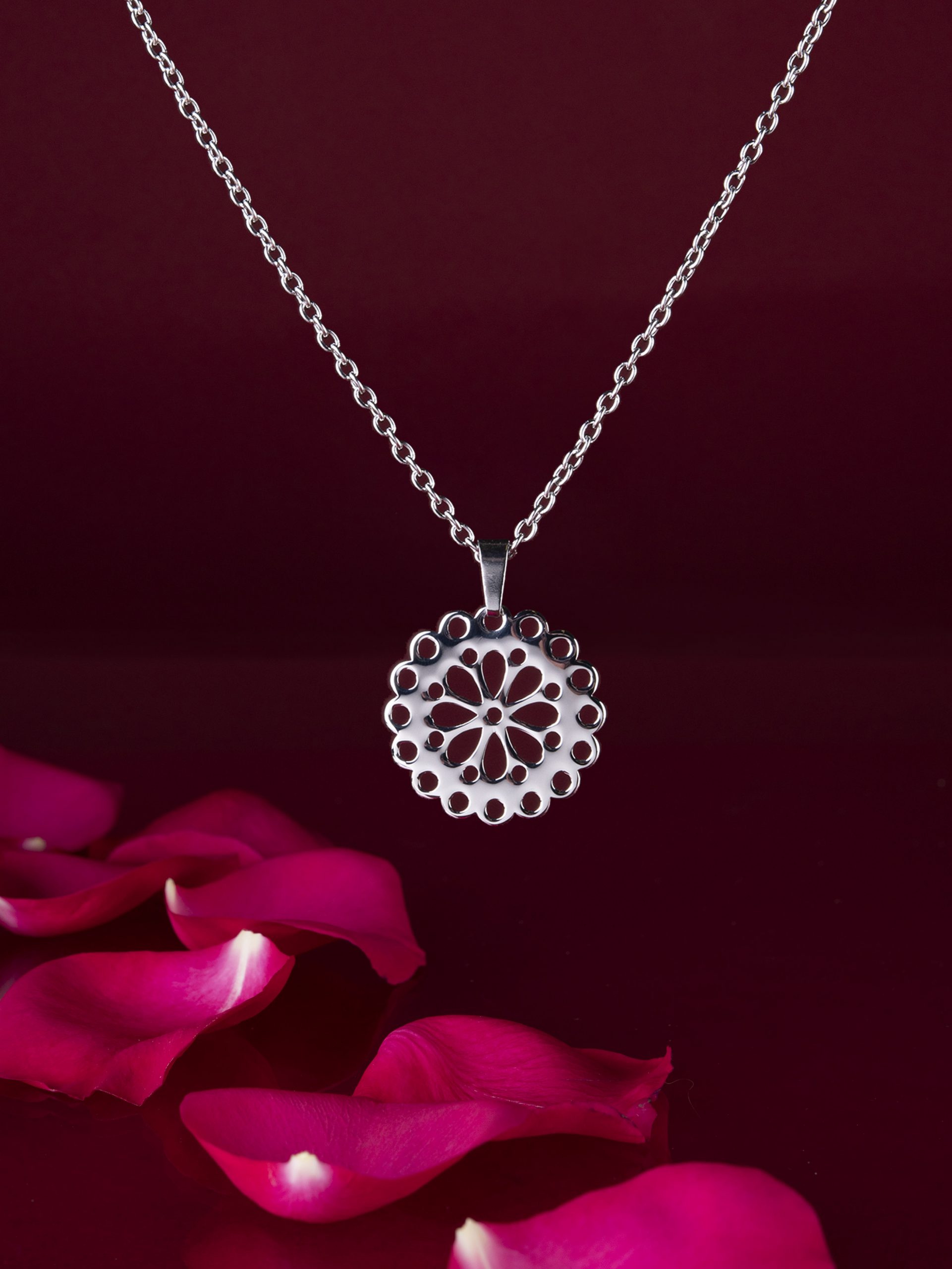 Prívesok FOLK margarétka 1