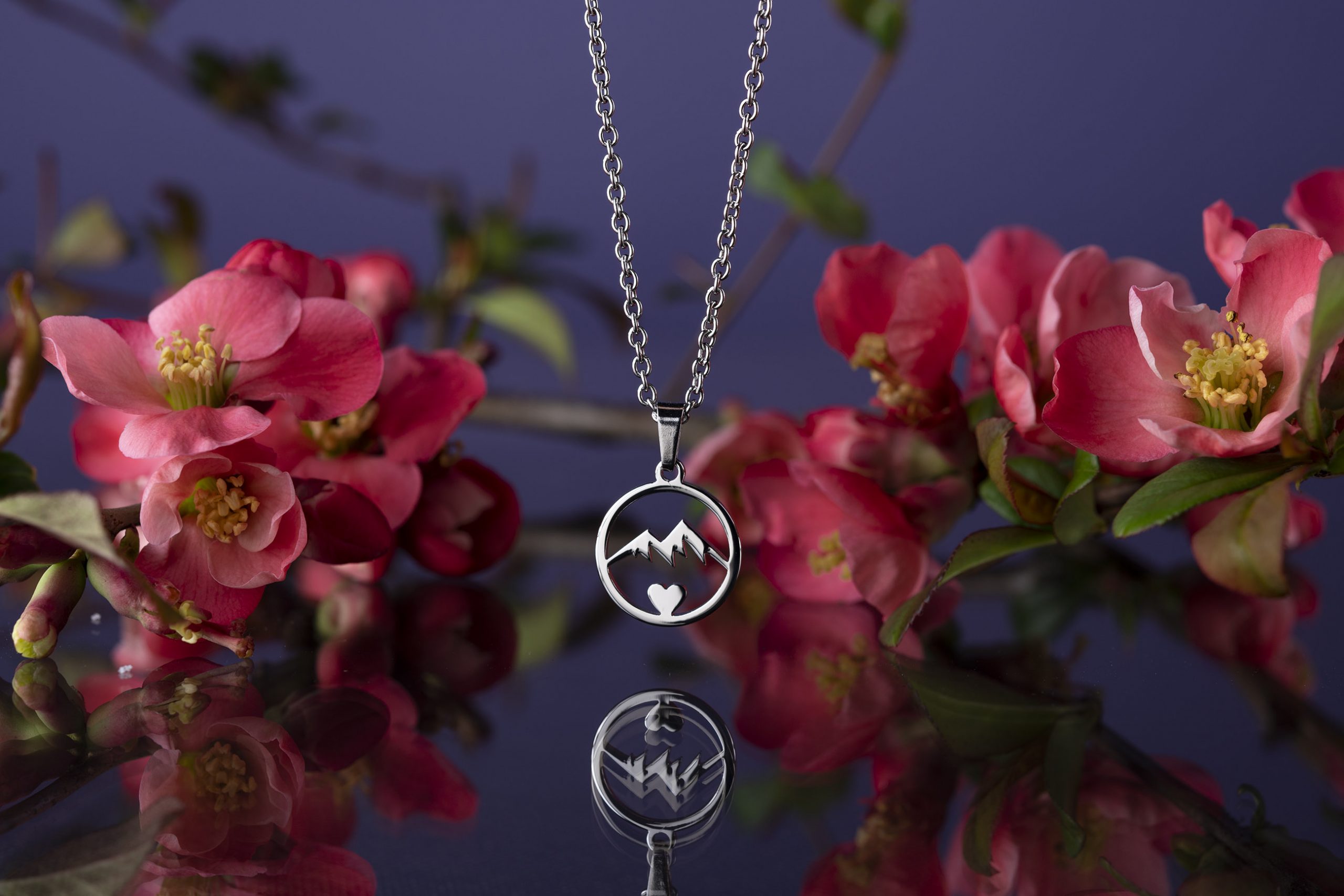 Prívesok hory kruh 2