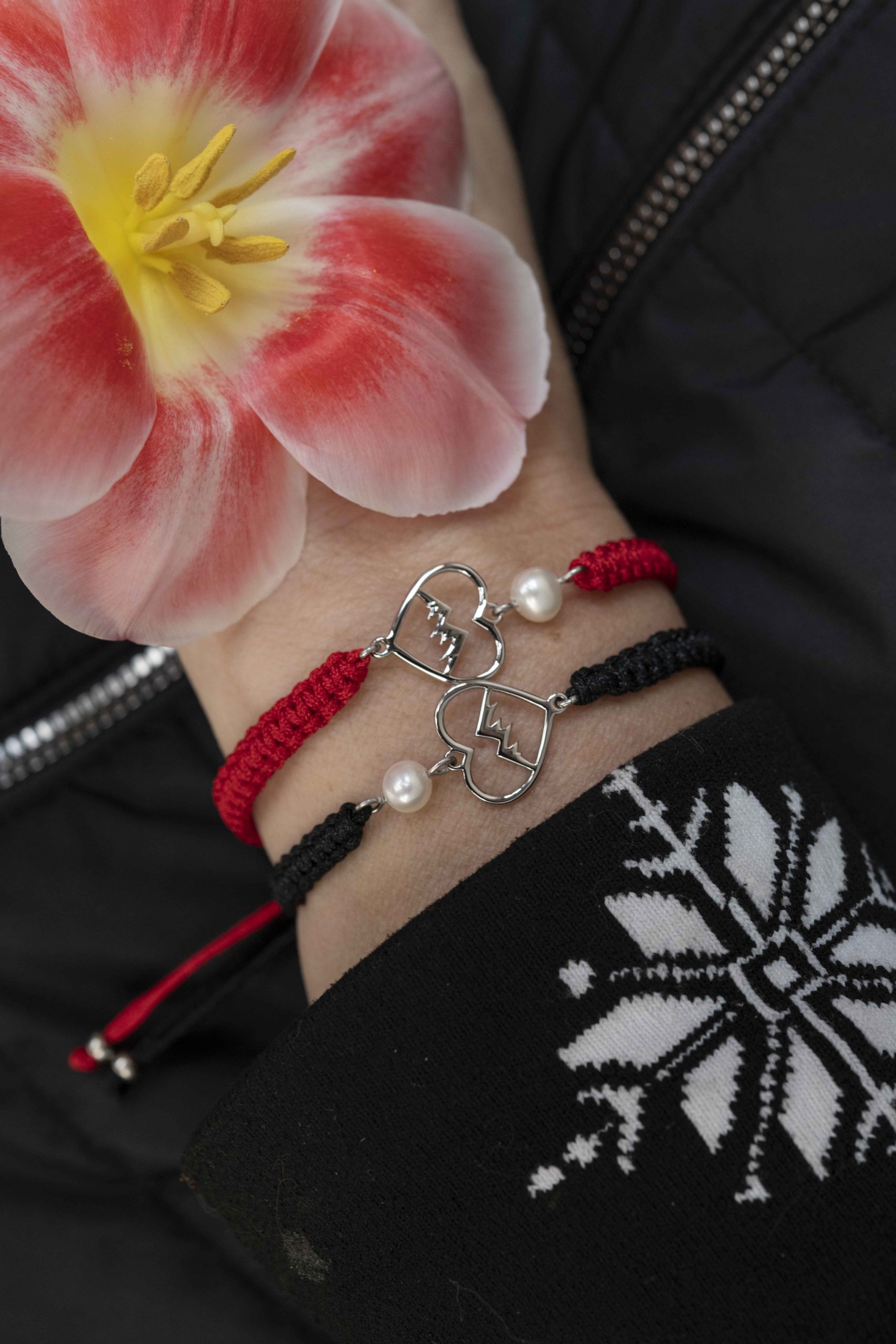 Náramok - srdce hory – šnúrka + perla